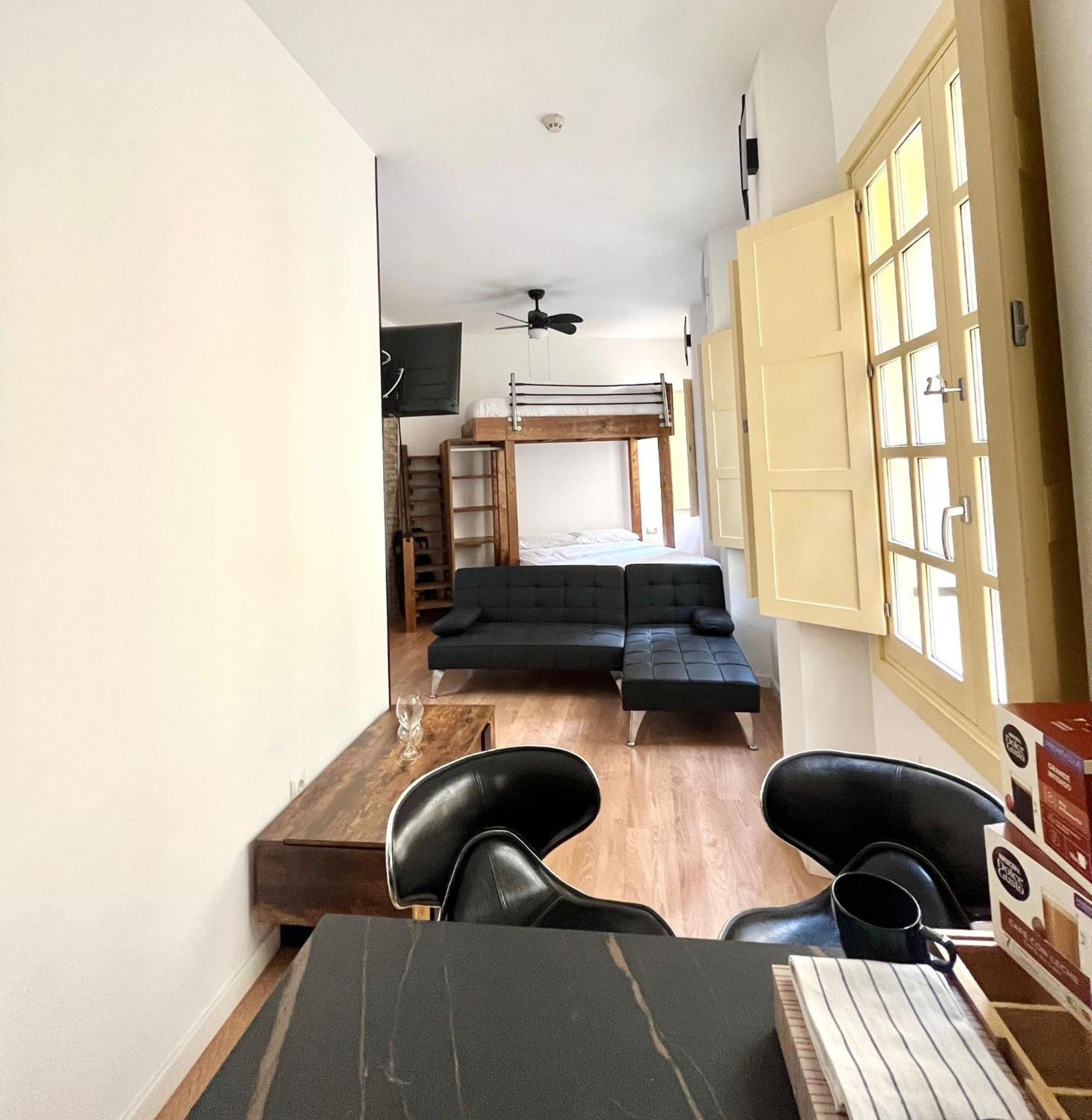 Luxury Chinitas 11 Apartment