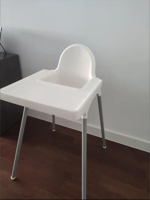 Apartment Nuevo, Disfruta Del Silencio, Familias Con Ninos, Aire Acondicionado, 2 Banos , Playa Benajarafe