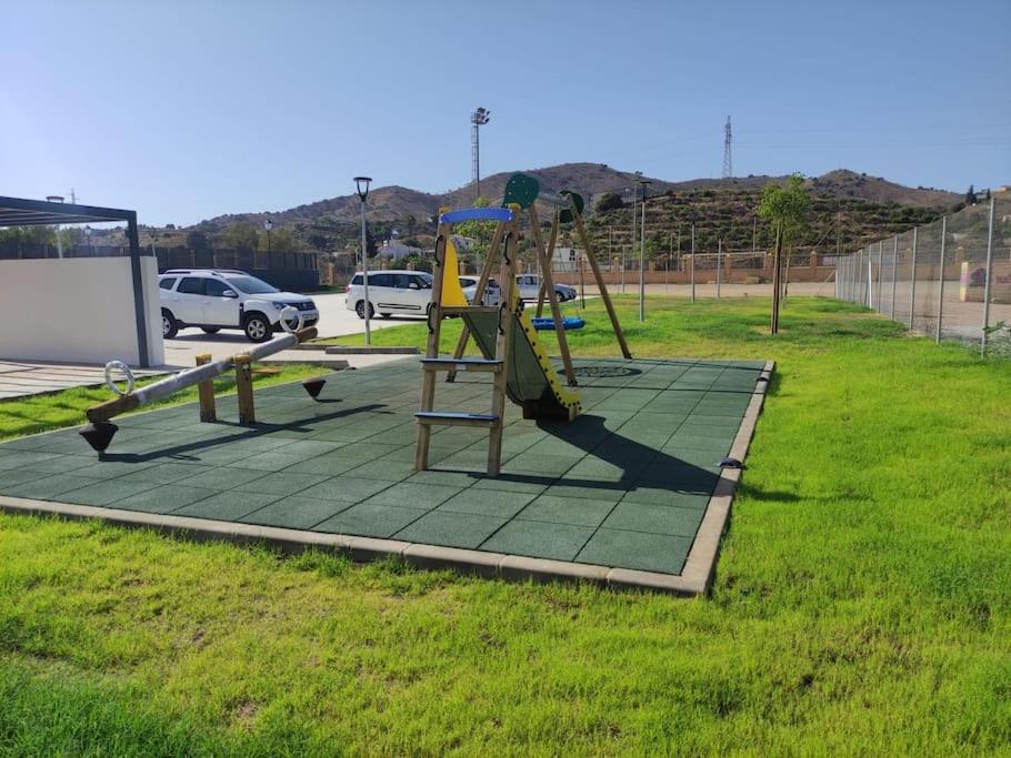 Nuevo, Disfruta Del Silencio, Familias Con Ninos, Aire Acondicionado, 2 Banos , Playa Apartment