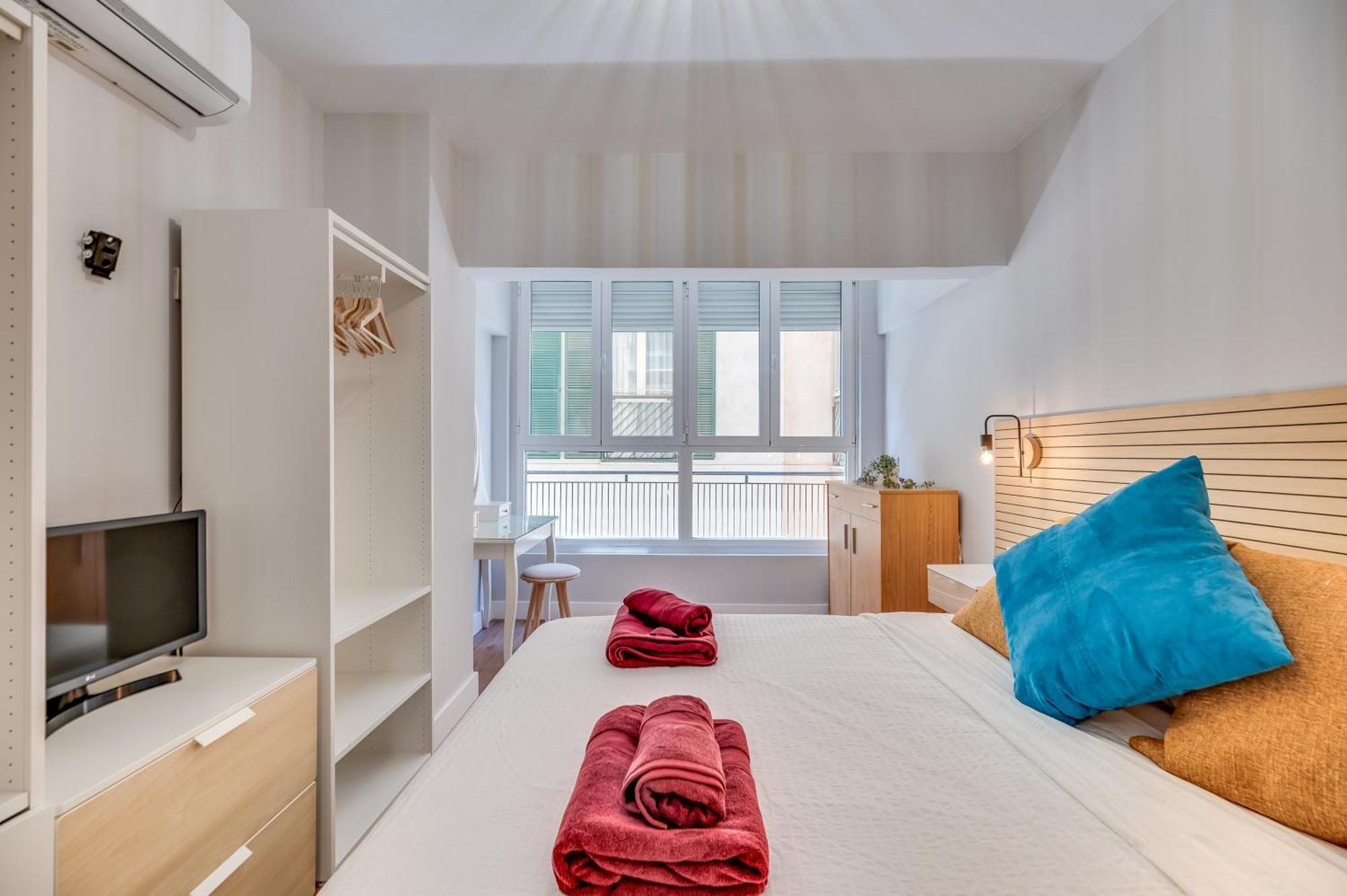 Picasso 2 Apartment