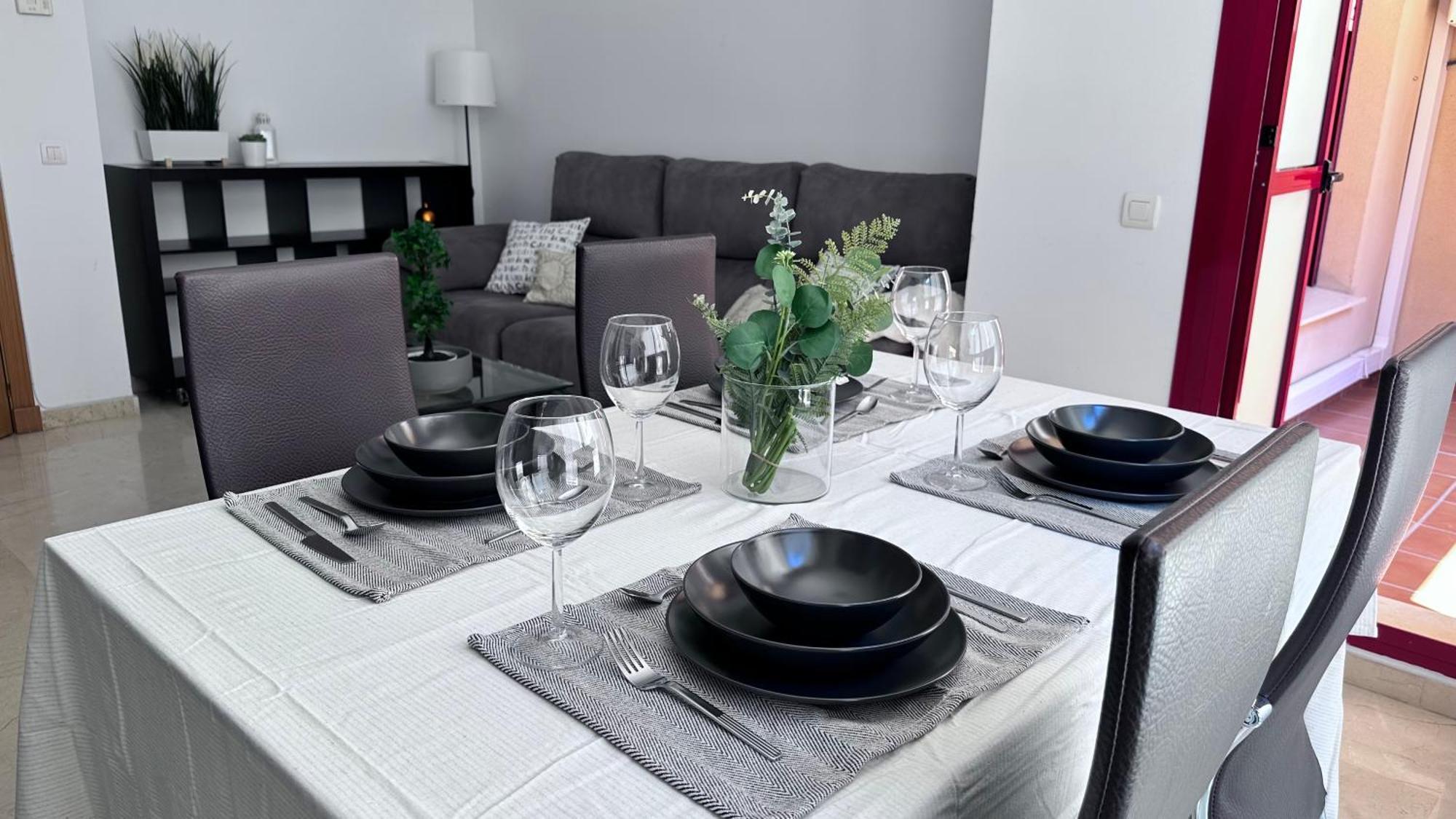Aleda Puerto Playa - Parking Y Piscina Gratis Apartment Malaga