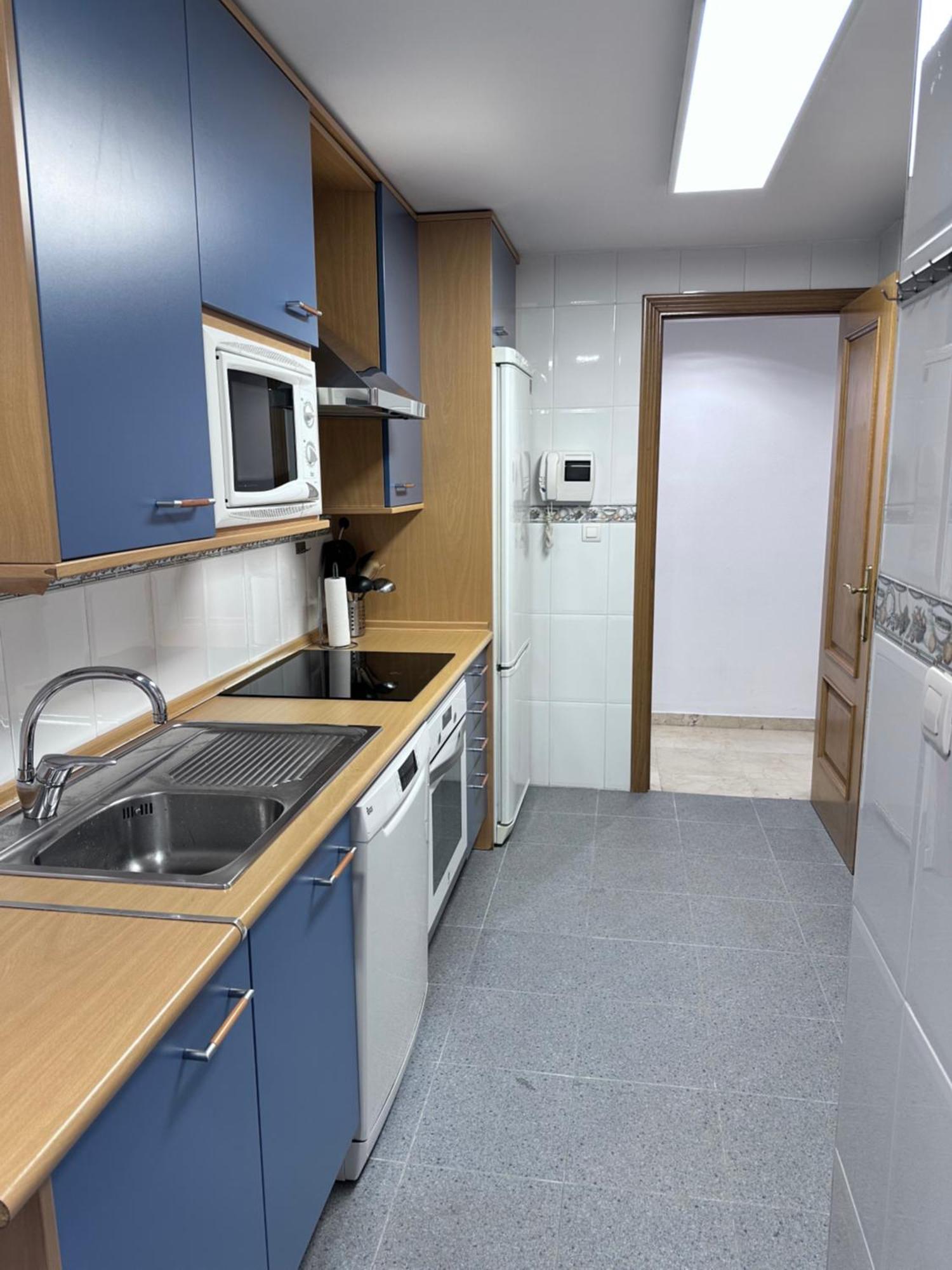 Apartment Aleda Puerto Playa - Parking Y Piscina Gratis Malaga