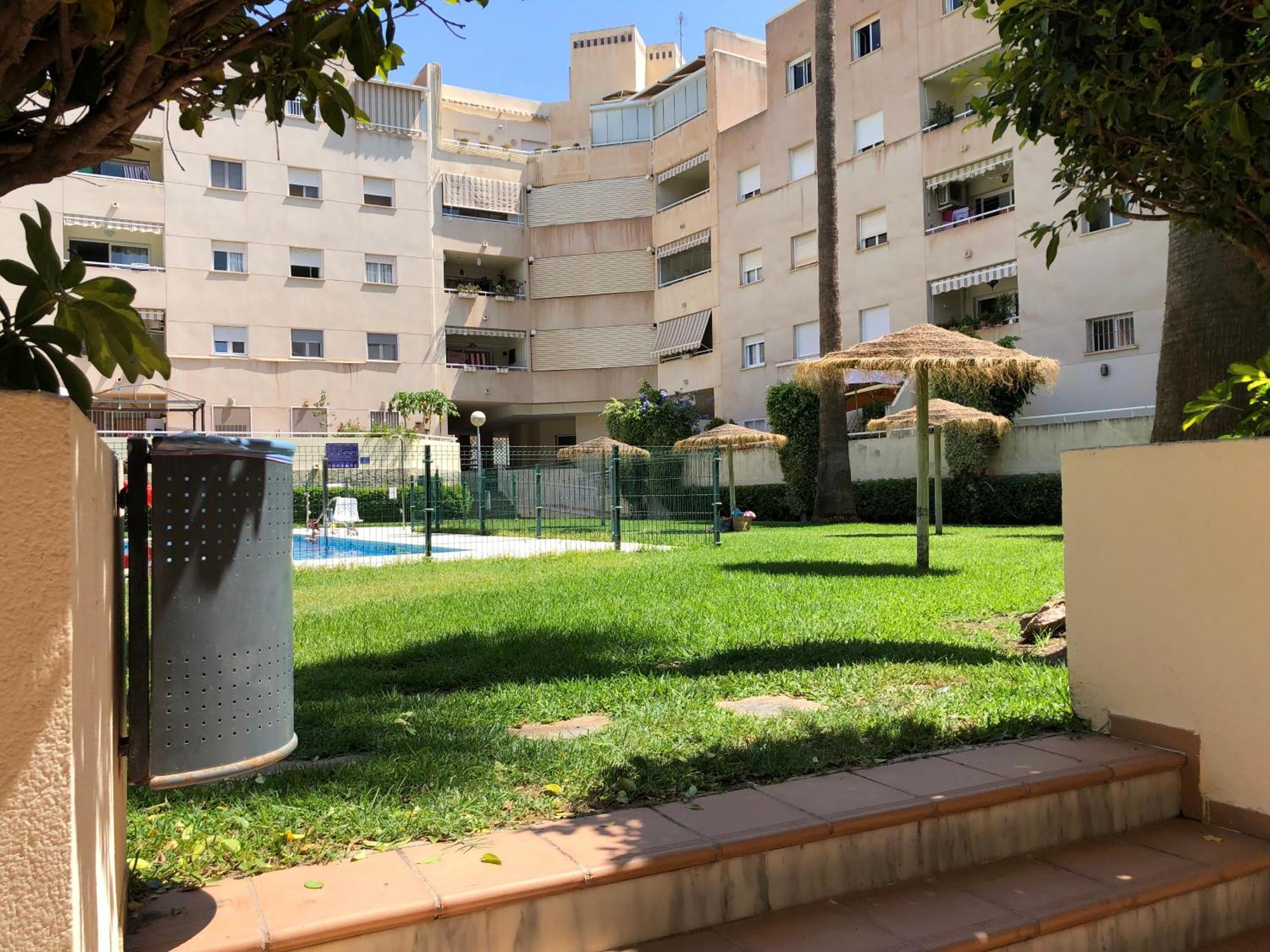 Teatinos Pool Málaga