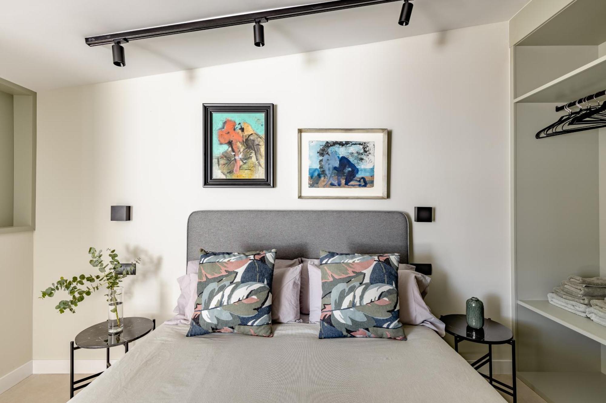 Apartment Atarazanas Suite, Atico Con Terraza *