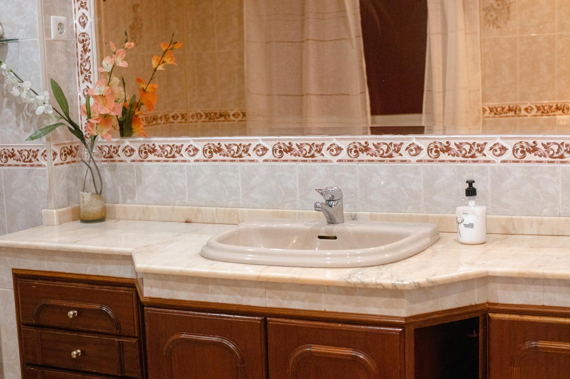 Guest house & Don Pepin Malaga