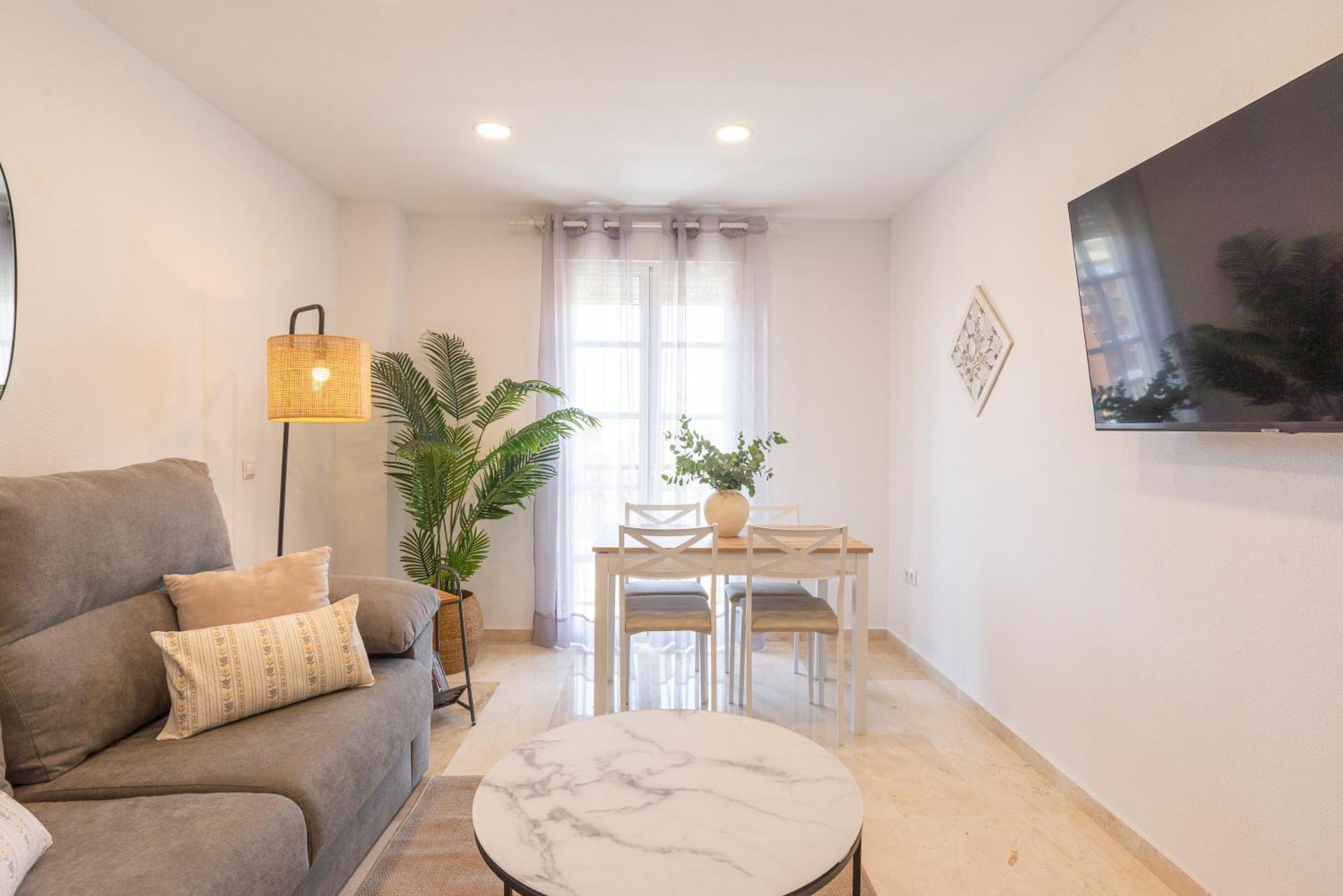 Apartment Rosaleda & Old Town Balconies By Ele