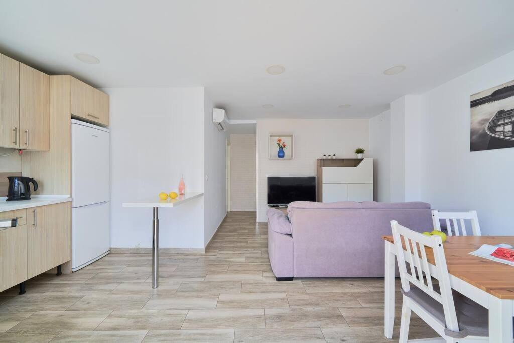 Appartement Seaside Charm In *