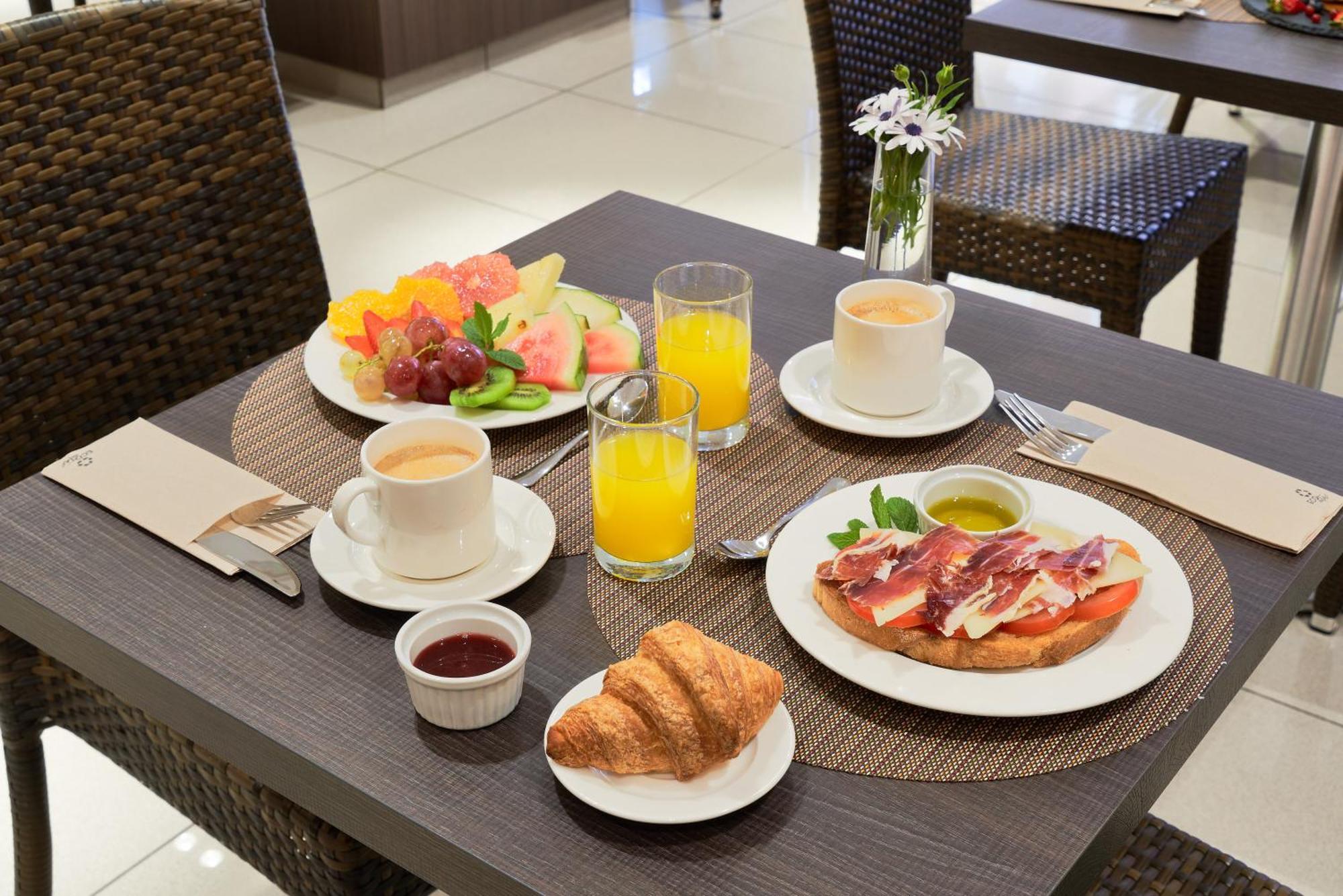 Hotel Guadalmedina 4*