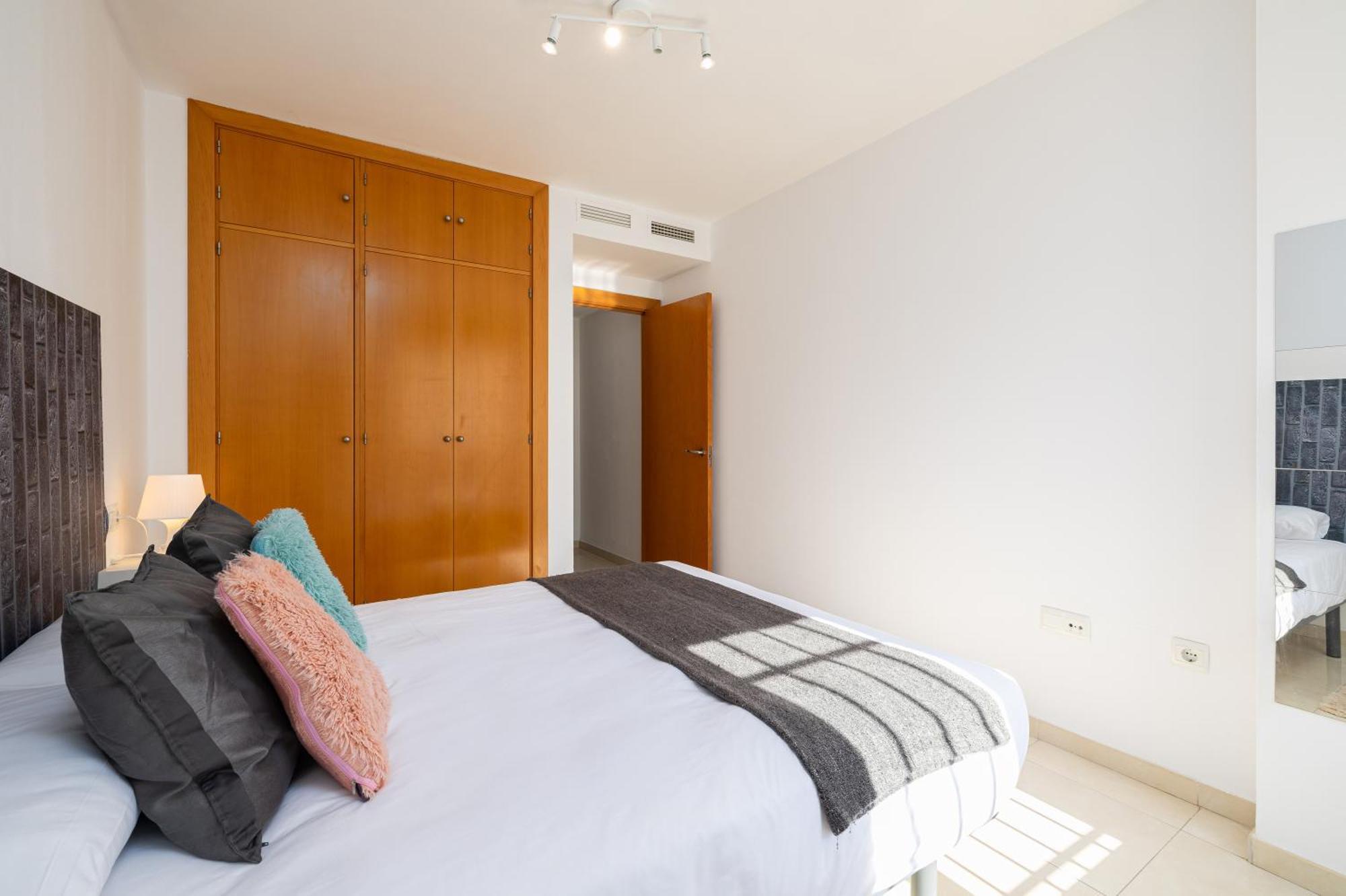 Apartment H2m Duplex Sancti Espiritu Sunny Terrace