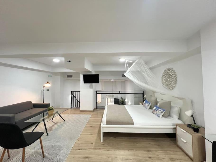 Duplex Cienfuegos I & Old Town By Ele *