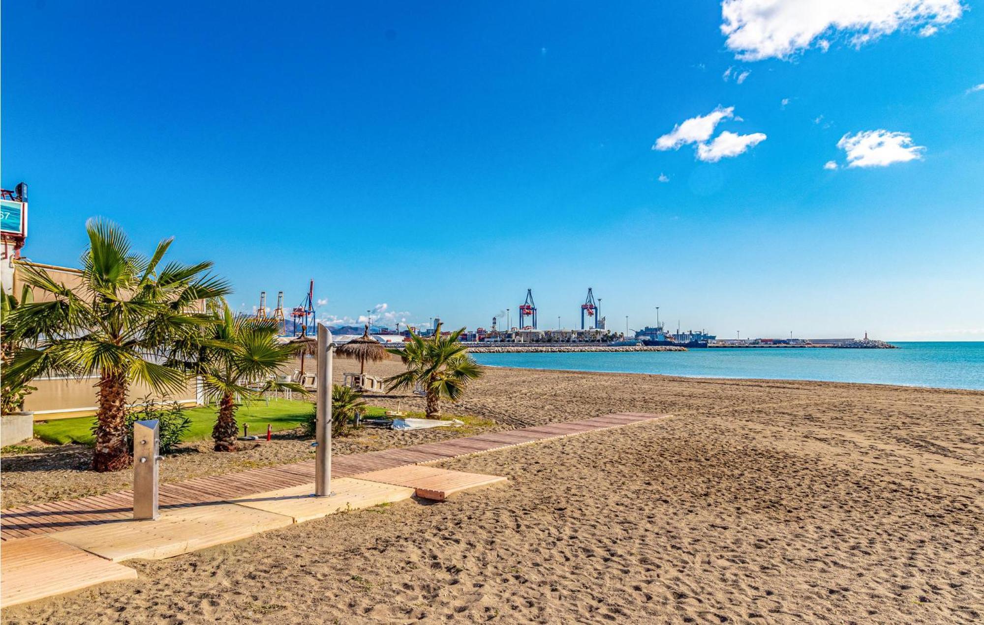 Vakantiehuis 2 Bedroom Lovely In
