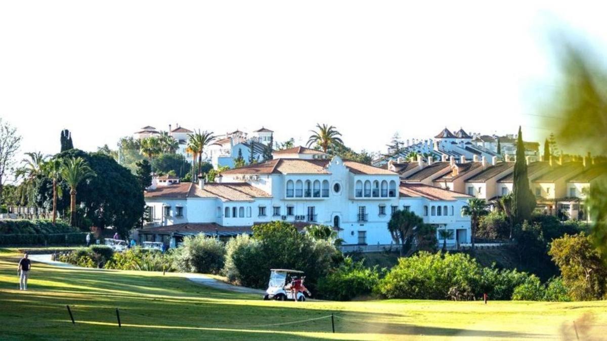 Apartamento Nuestro Atico Con Vistas Al Mar Terraza, Piscina Y Parking