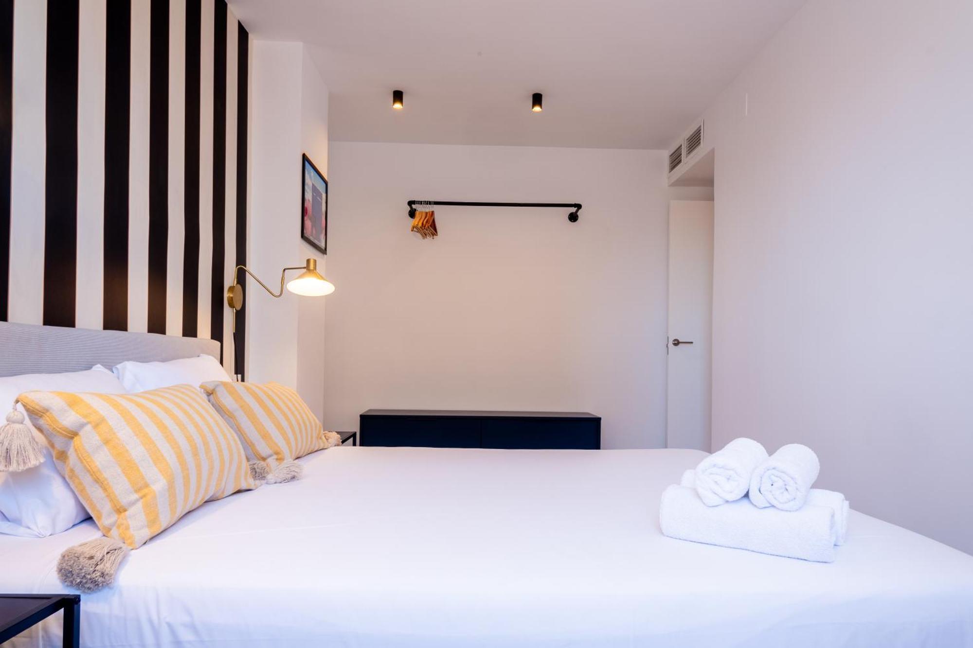 Bright With Views 3 Bedrooms 2 Bathrooms Apartment Malaga
