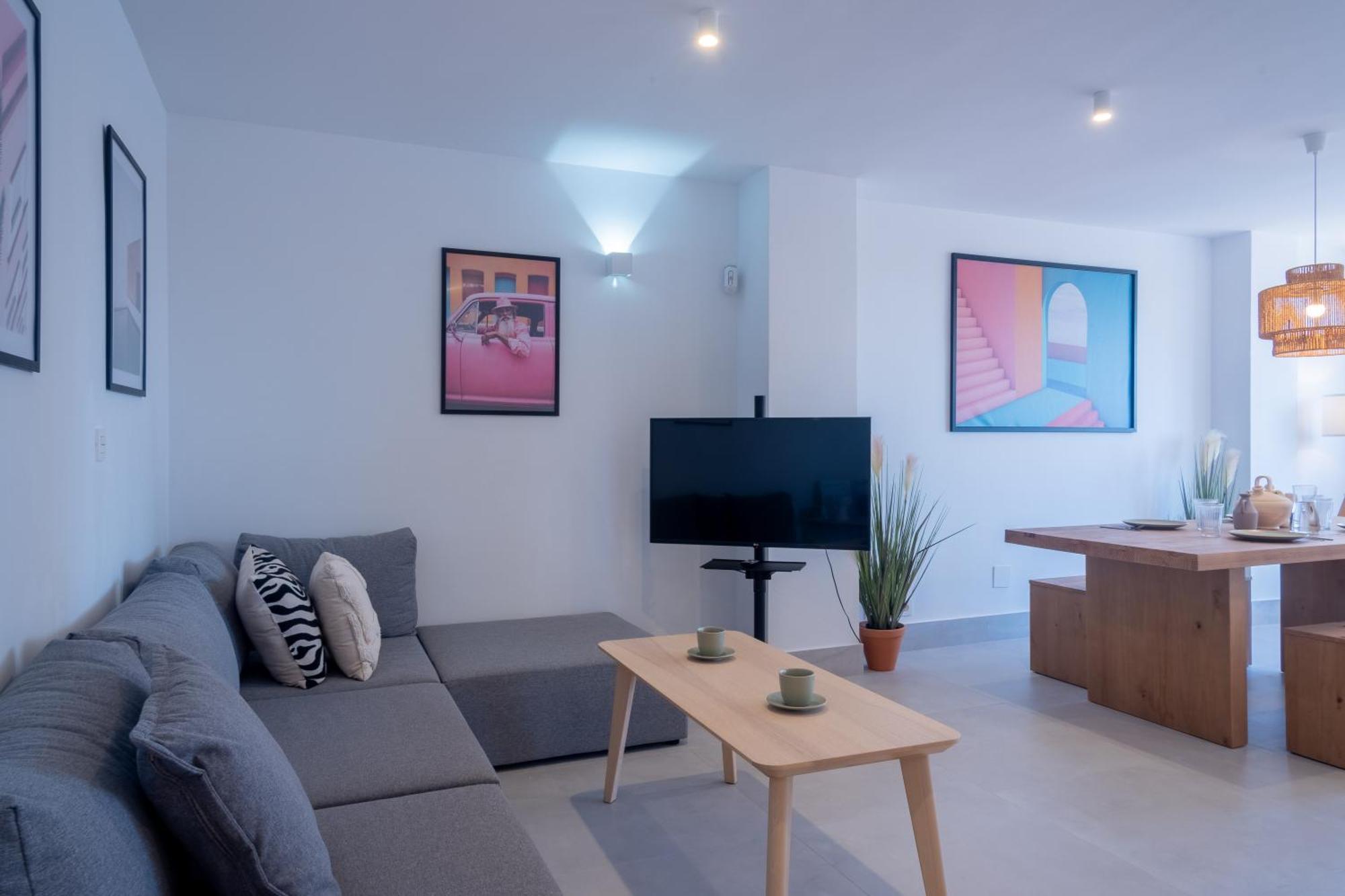 Apartment Bright With Views 3 Bedrooms 2 Bathrooms