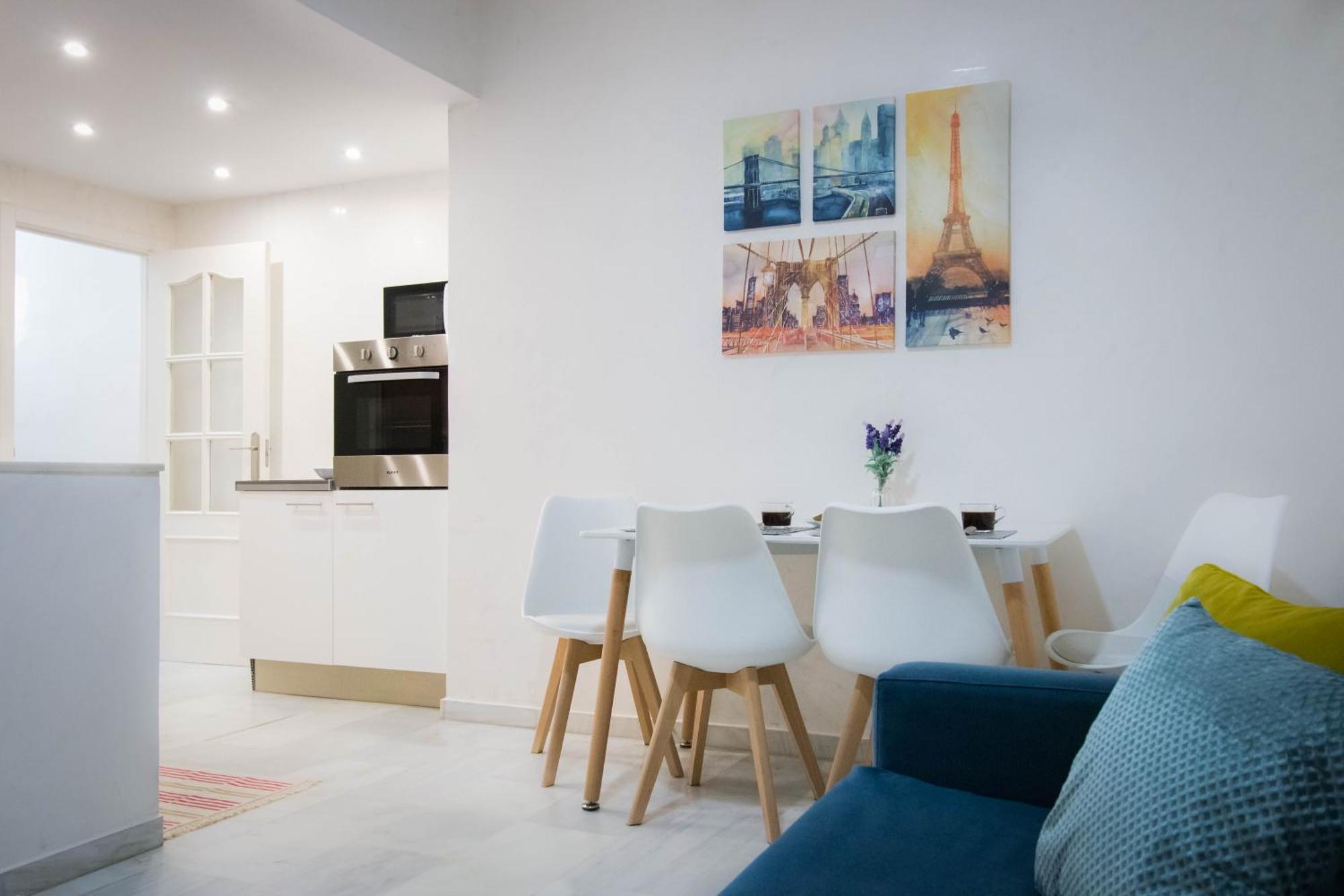 Apartment Holidays2malaga Eduardo Ocon Centro Y Planta Baja *