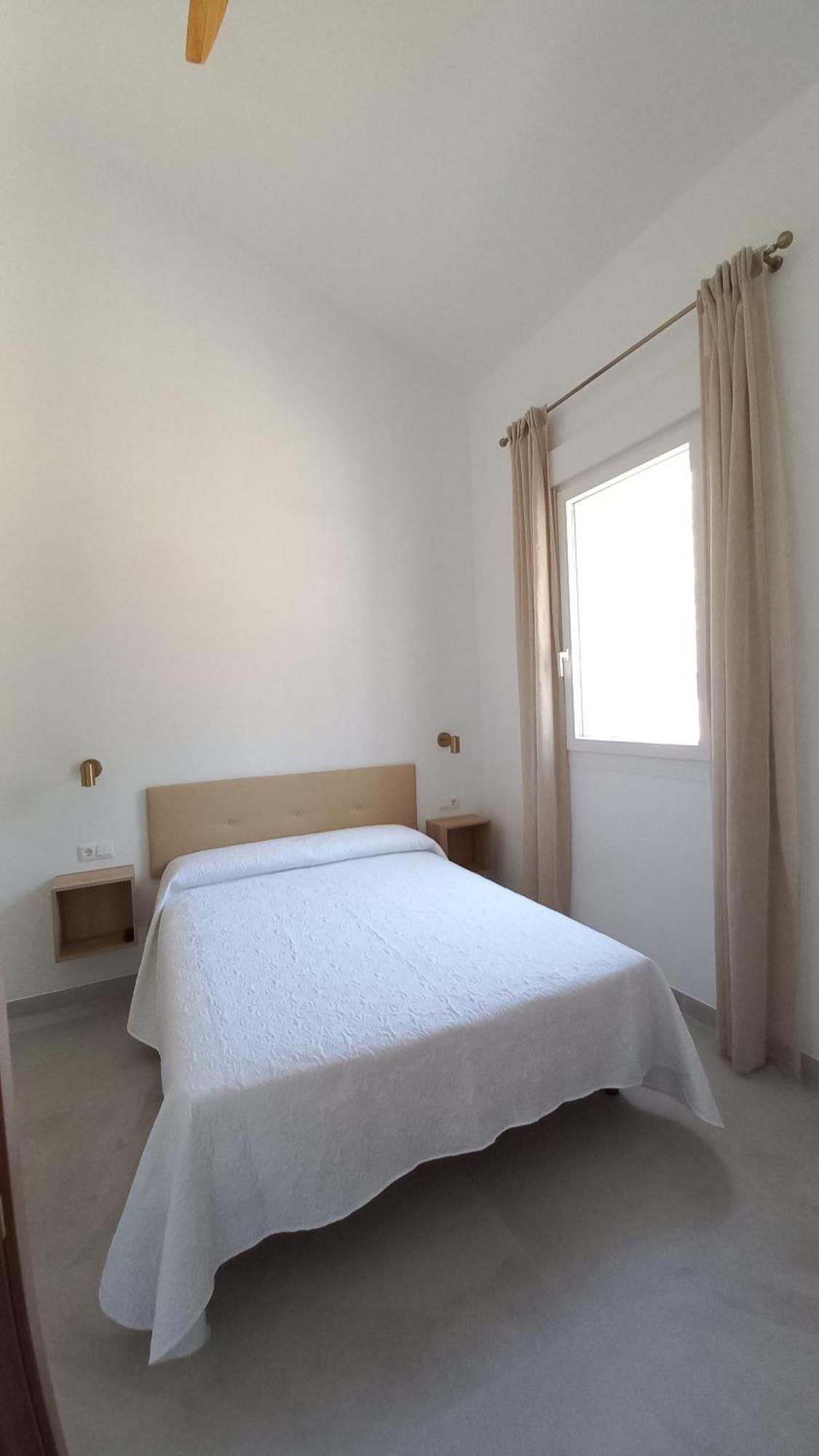 Casa Cuartel El Delfin Malaga
