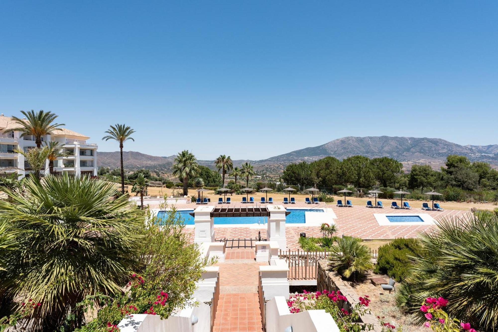 Real Alta Vista Golf Apartment Málaga