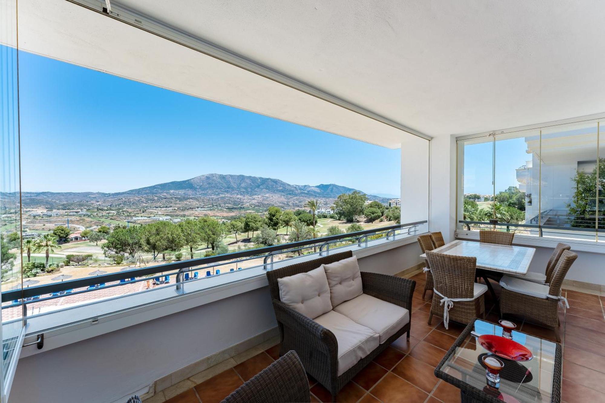 Real Alta Vista Golf Apartment