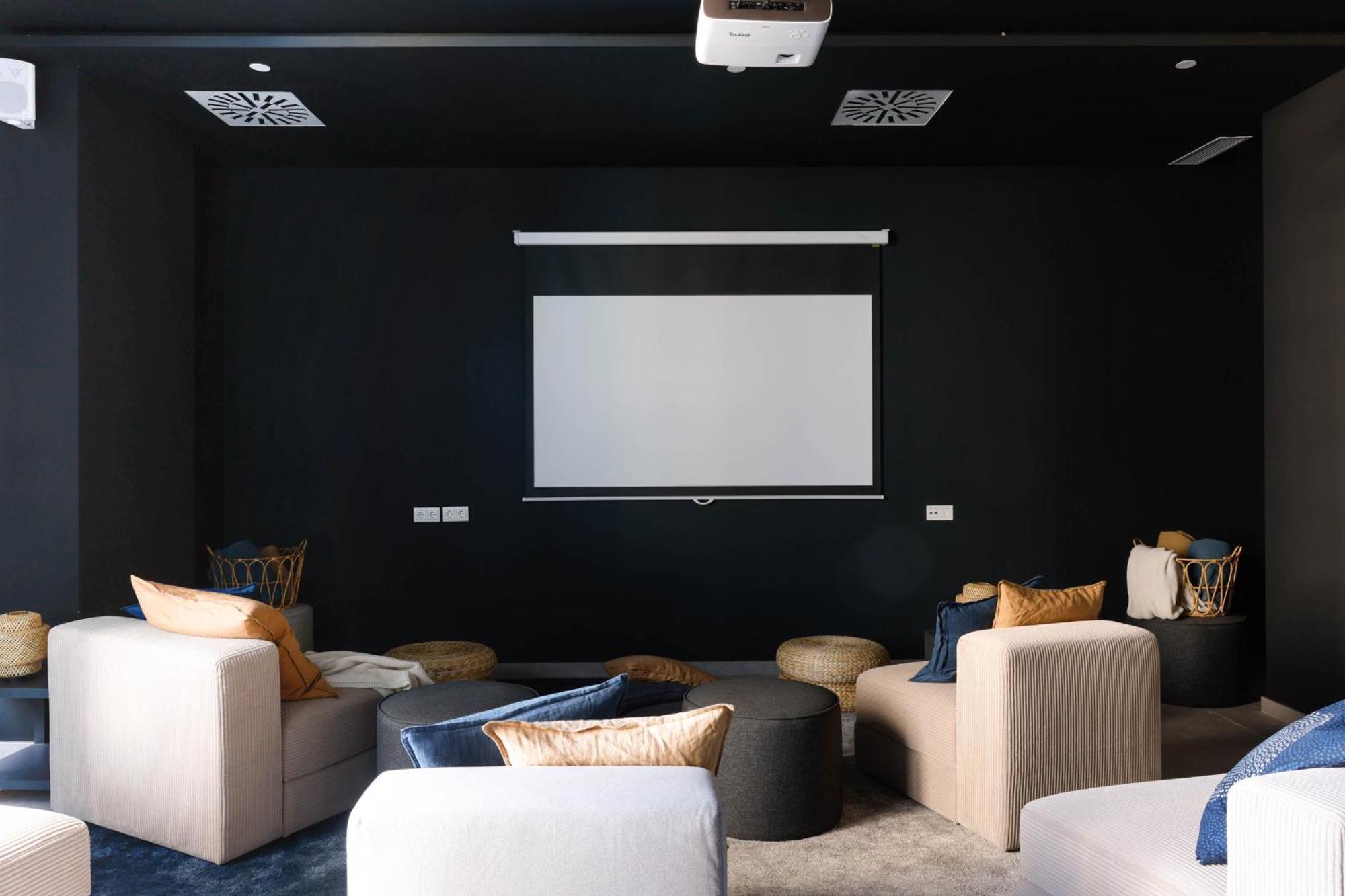 Urban Sky Serviced By P&o Appartement *