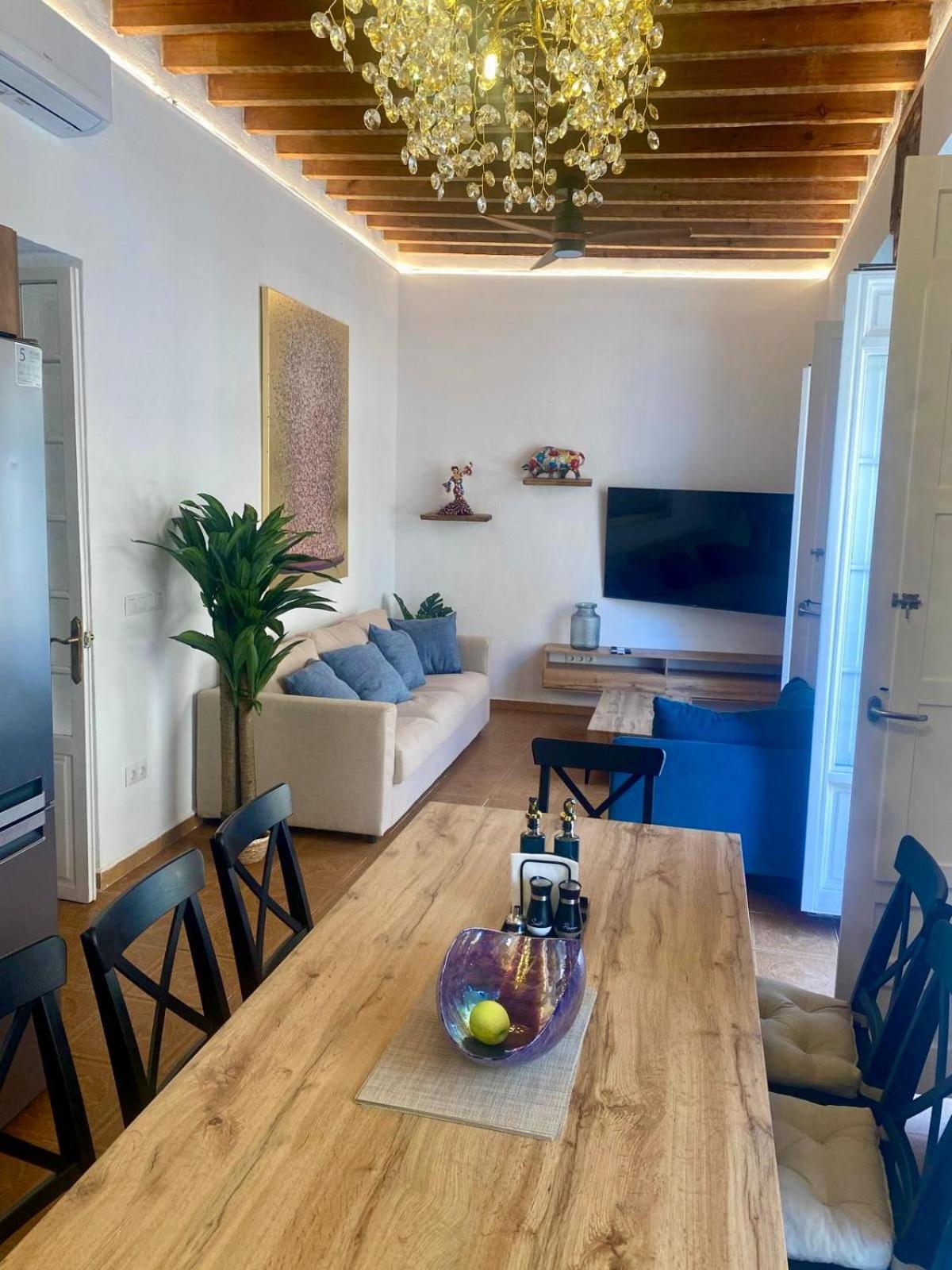 Apartment Casa Naty, Espacioso Renovado En El Centro De *