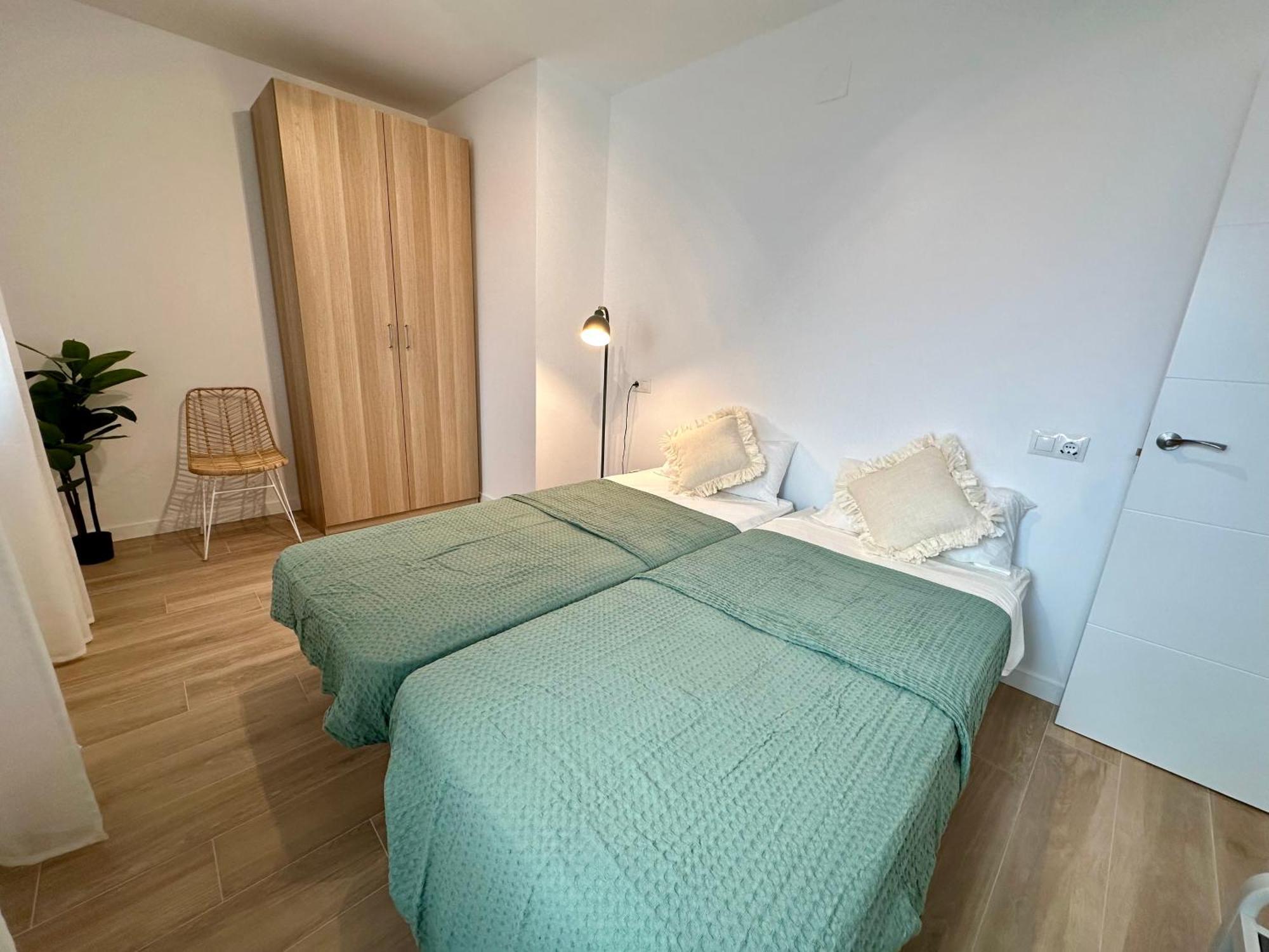 Atico Con Solarium Y Bbq Cerca Del Centro 6 Pax * Málaga