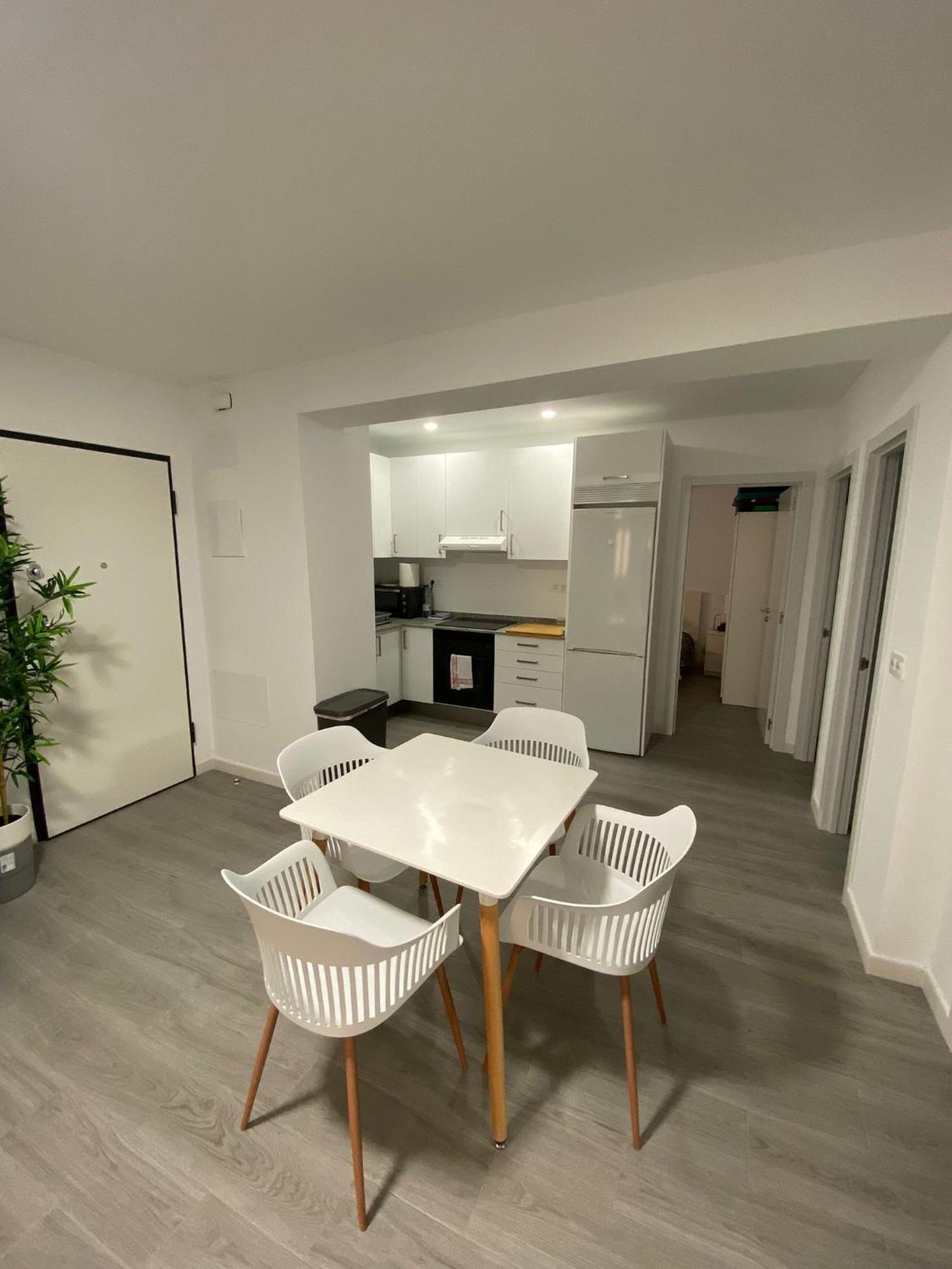 3 Con Terraza Junto A Monte Victoria Apartment Malaga