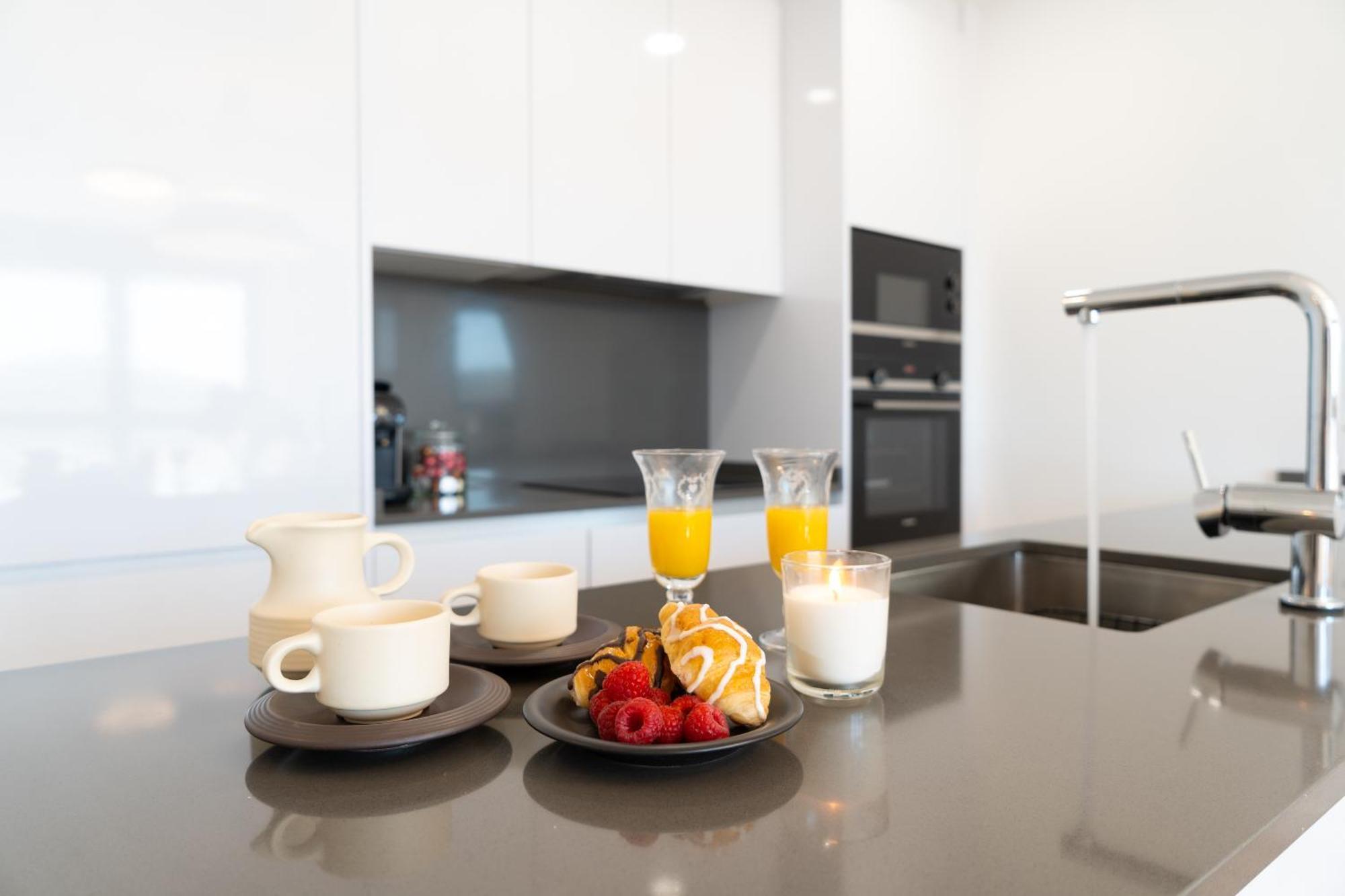 Xpce Urban Skyline - Parking Free Apartment Malaga