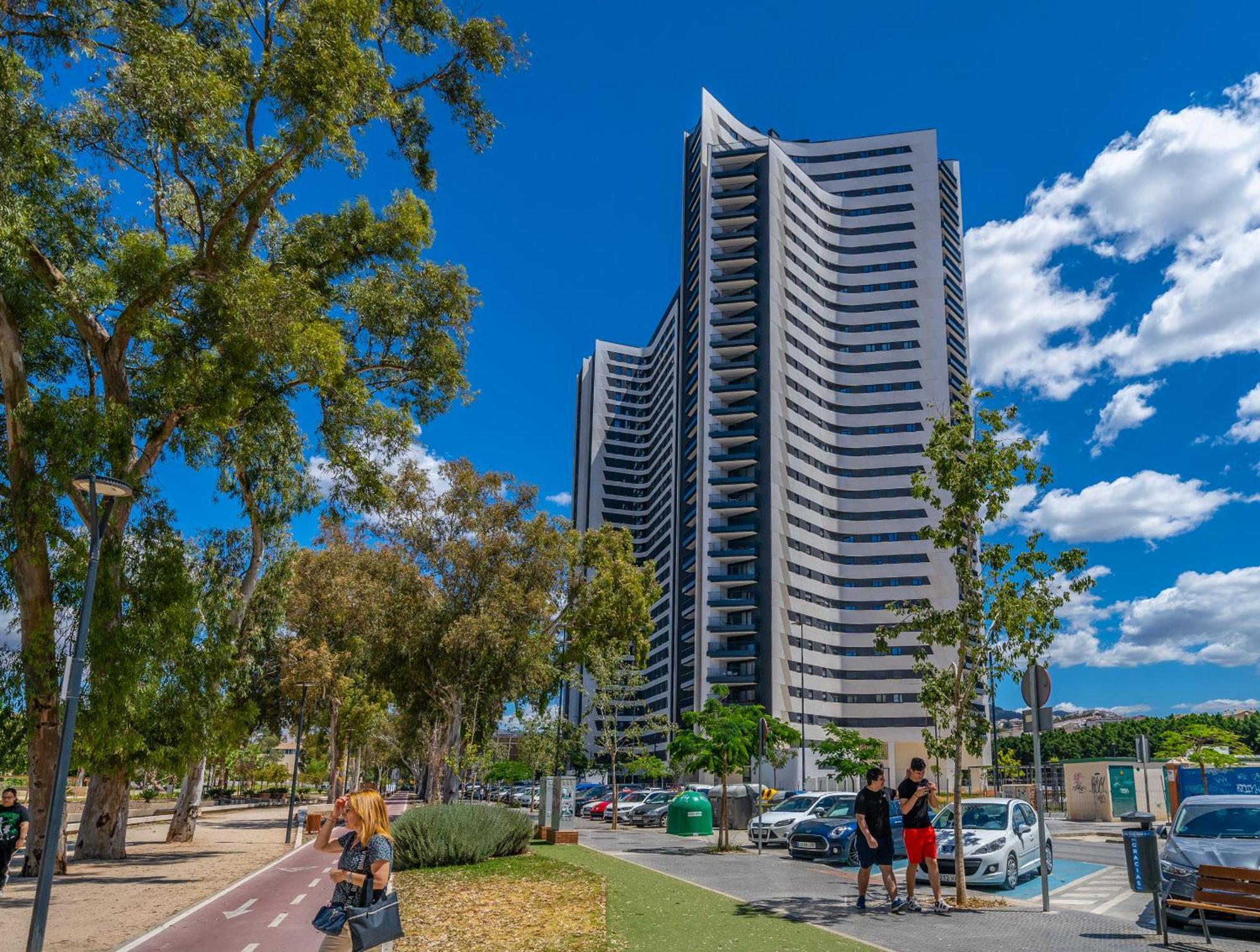 Xpce Urban Skyline - Parking Free * Malaga