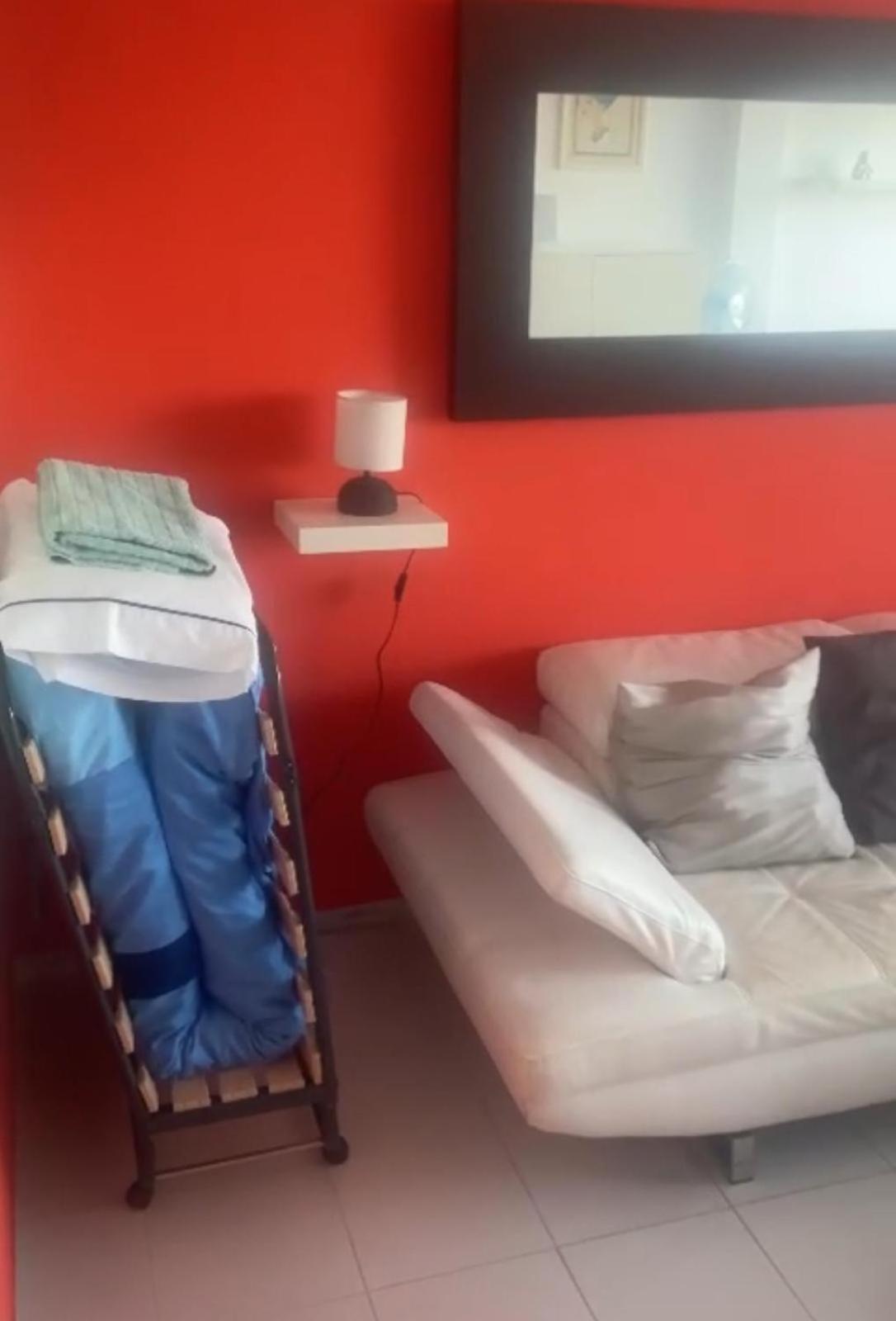 Precioso Estudio En Zona Residencial Miraflores *