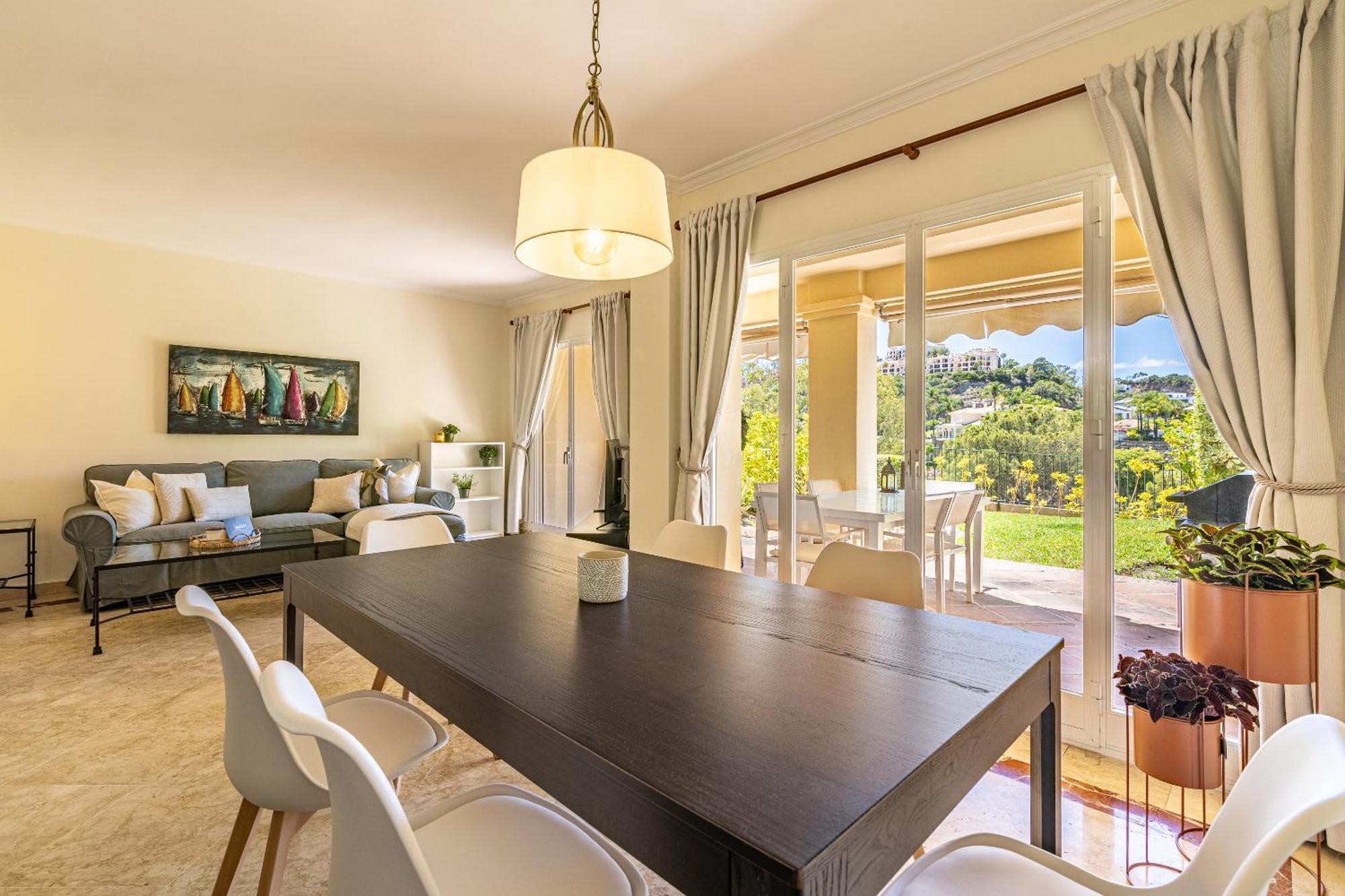Spacious 3 Bed In La Quinta Golf- Marbella Apartment Malaga