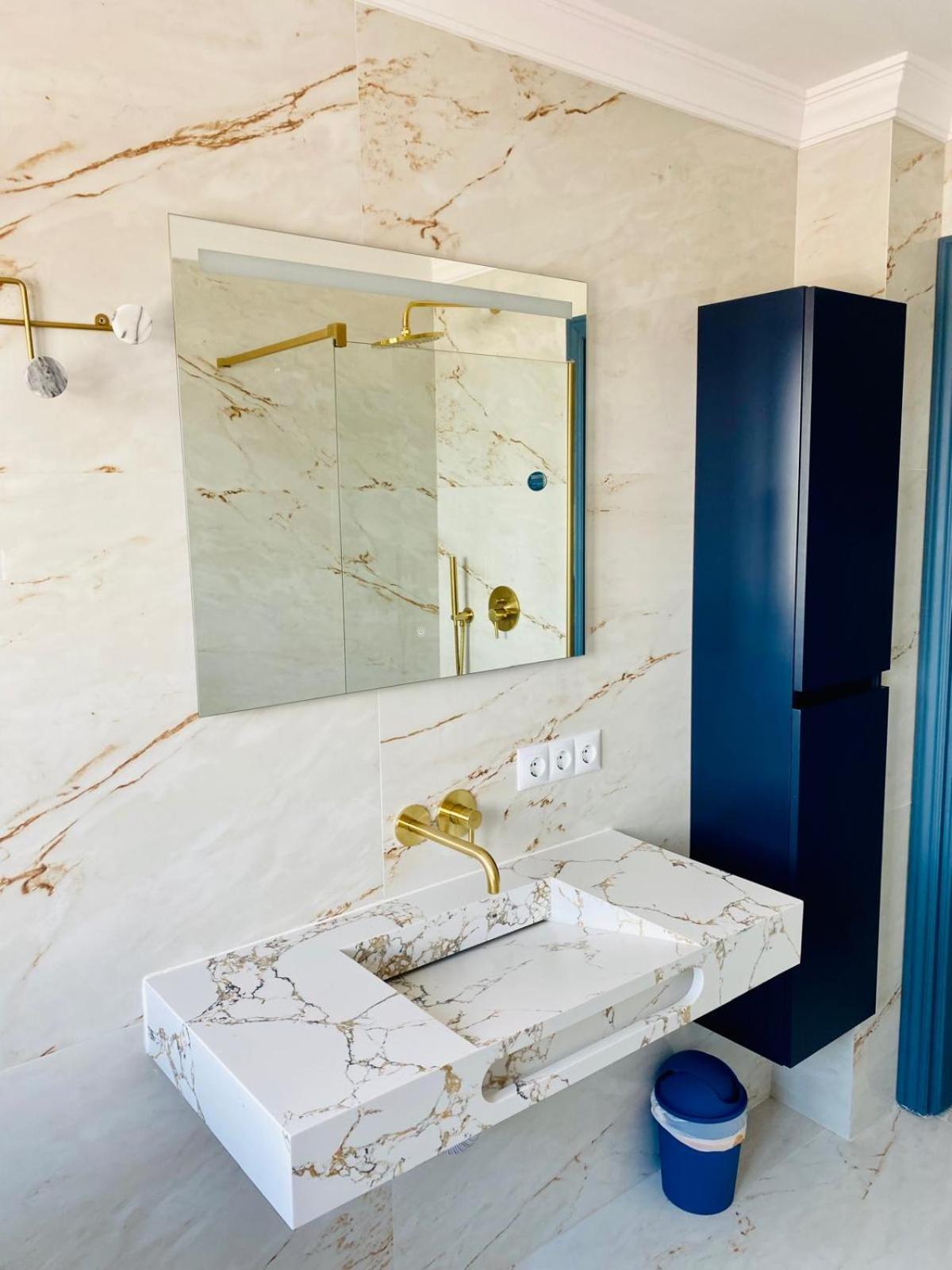 3 Level Lux Apart Beach Benalmadena Malaga