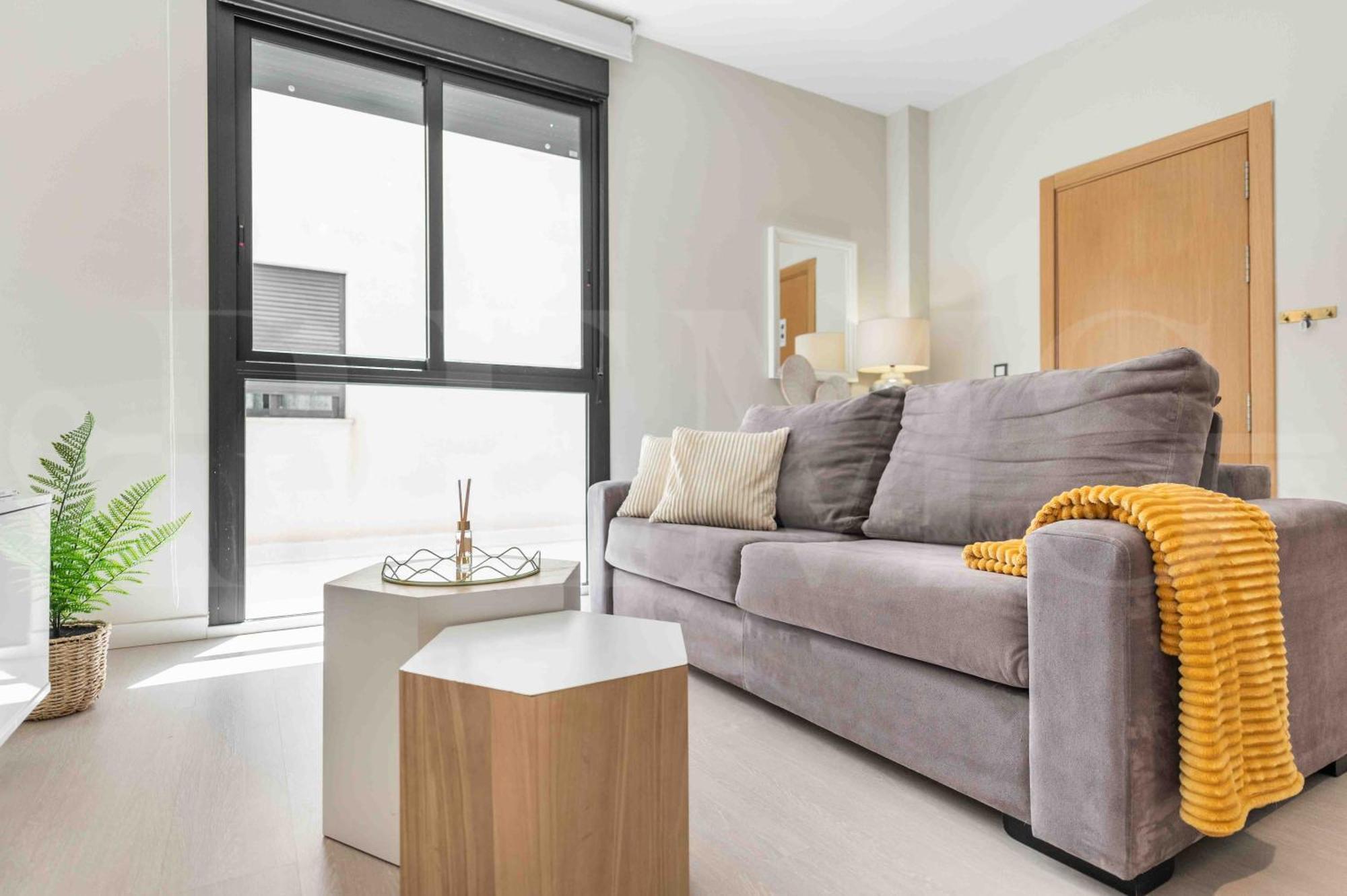 Adorable Flat With Private Parking In The Center By Rems Appartement *