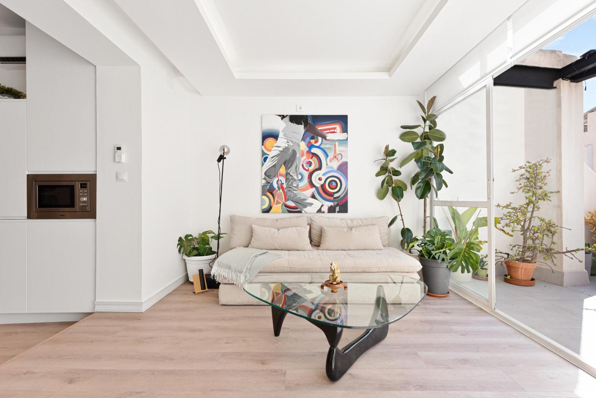 Pineapple Spiteri 12 Apartment