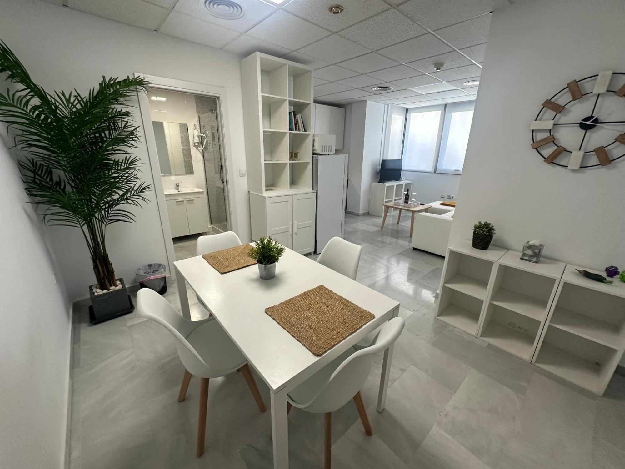 Moderno Soho - Nuevo! En El Centro Y Cerca De La Playa! Málaga