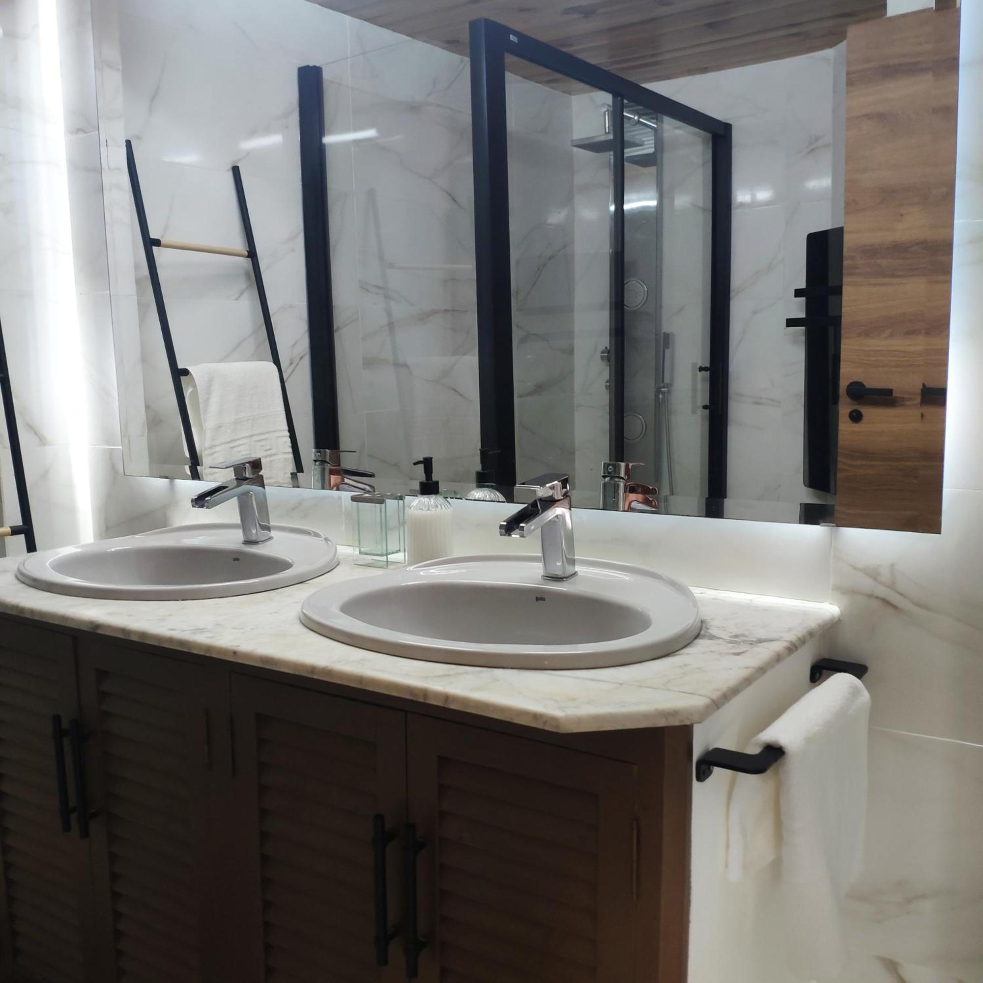 Ferienhaus Luxury Jacuzzi & Terraces Málaga