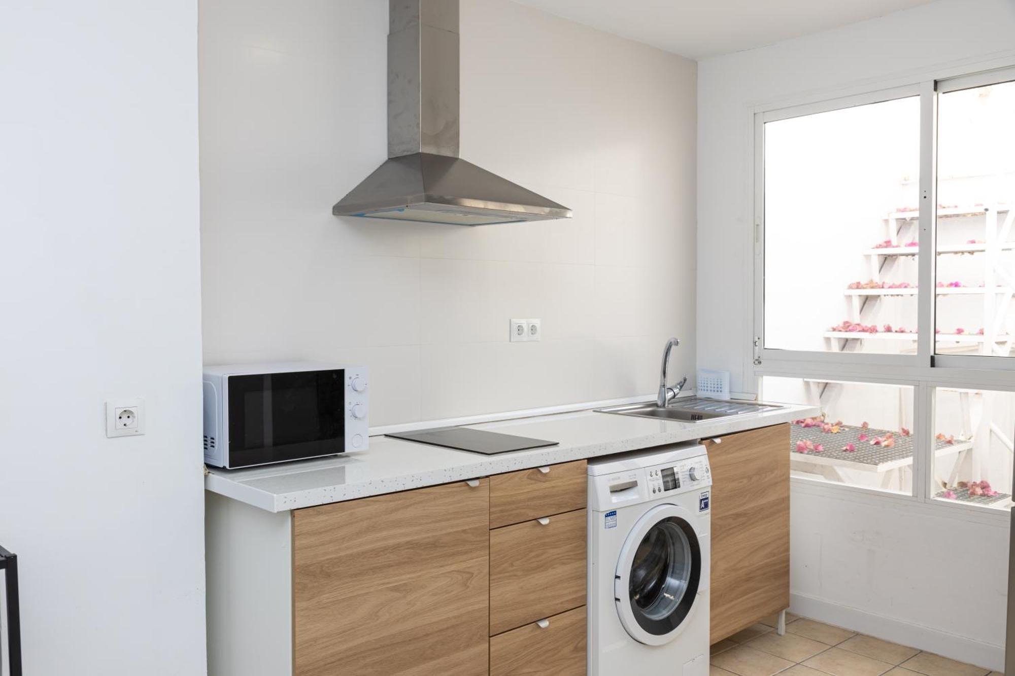 Picasso Corner Premium Homes *