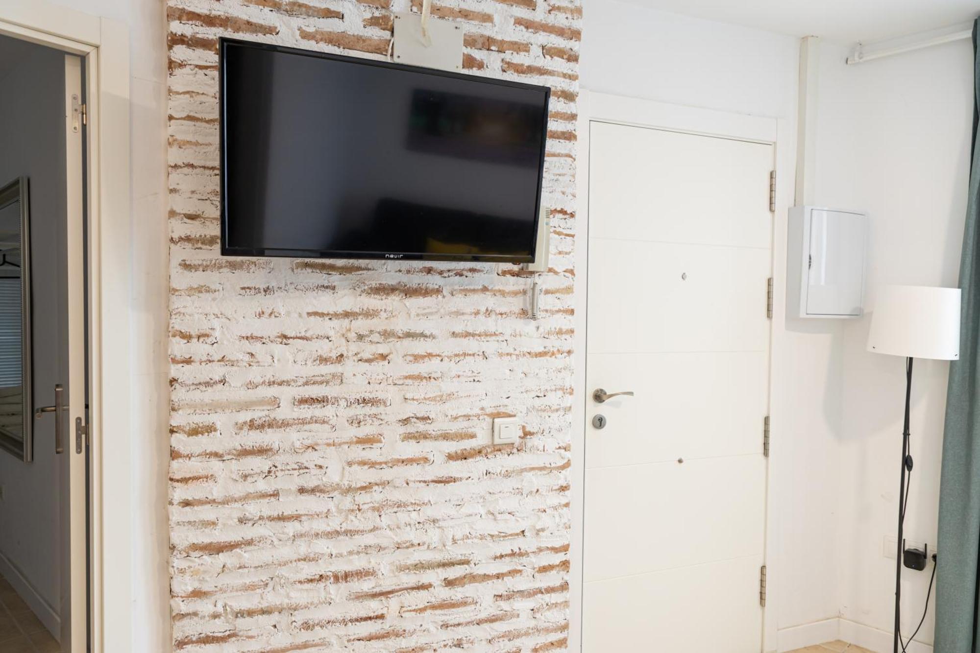 Picasso Corner Premium Homes *