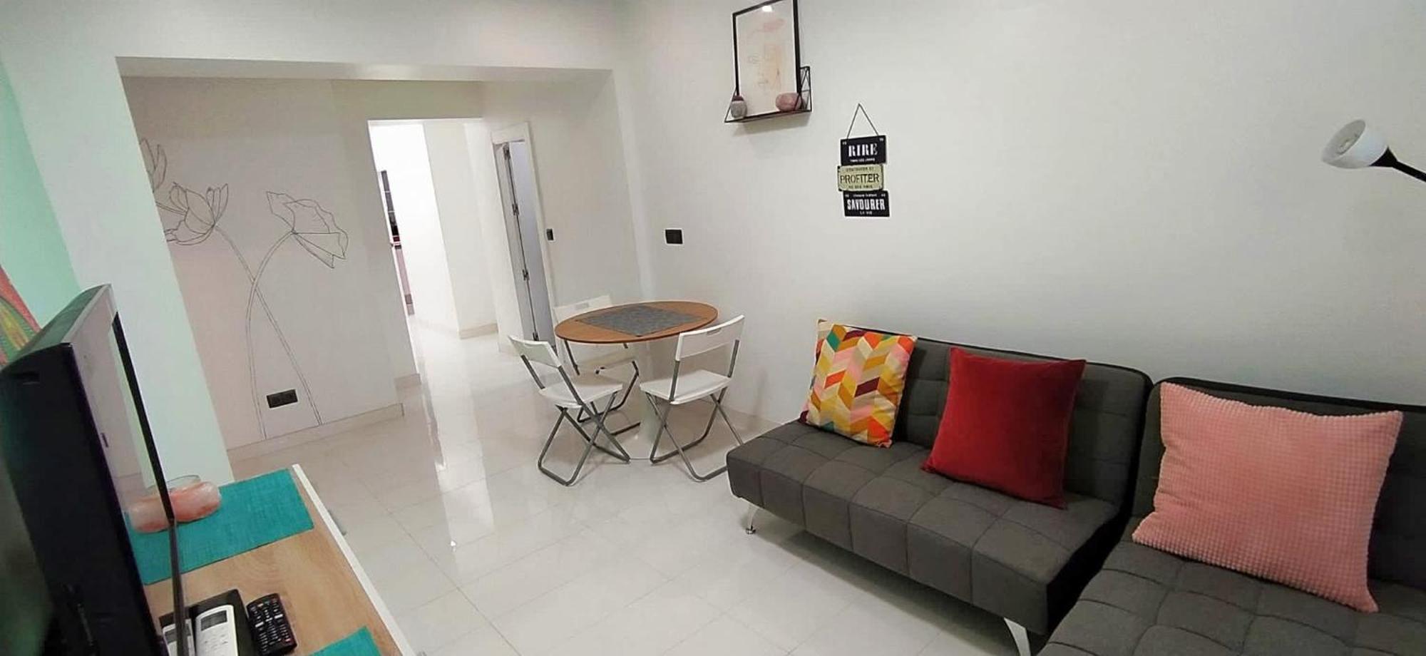 Apartment Modern Spacious In Center Of *