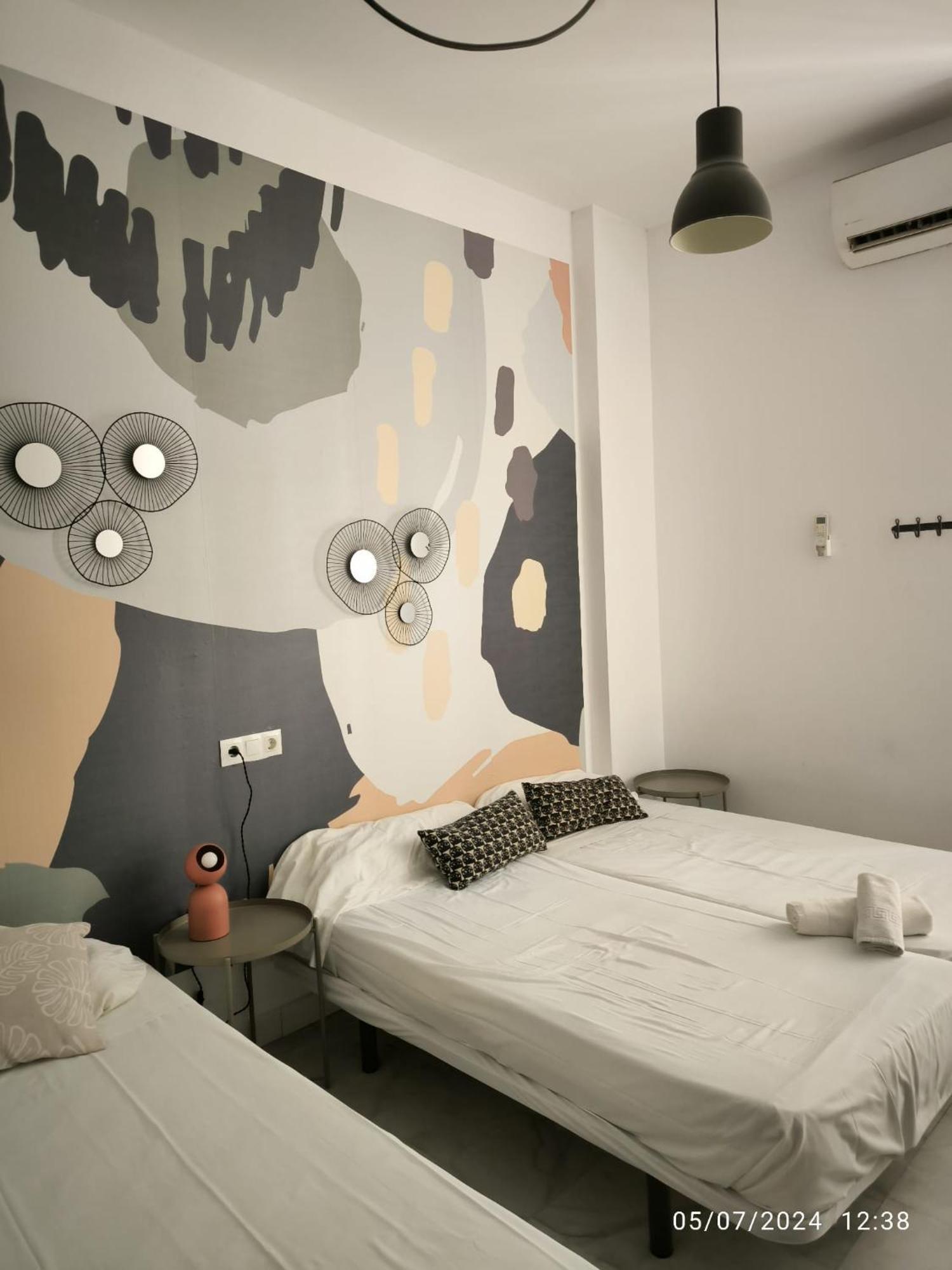 Feel Soho Hostel