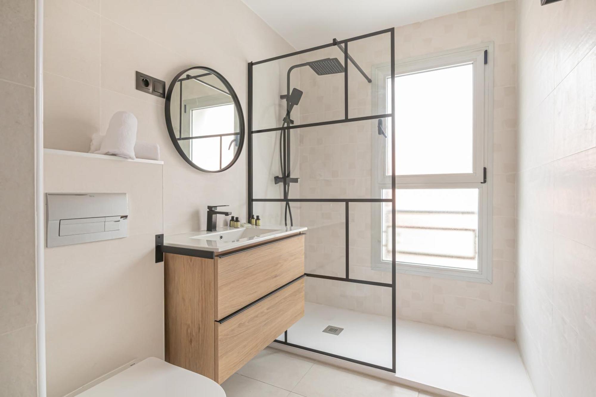 Dobo Homes - P40 * Malaga