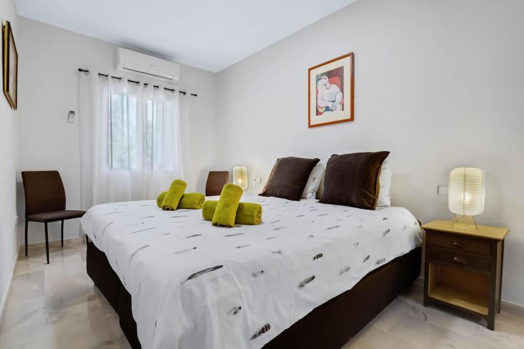 Apartment Ayma Buganvilla Malaga