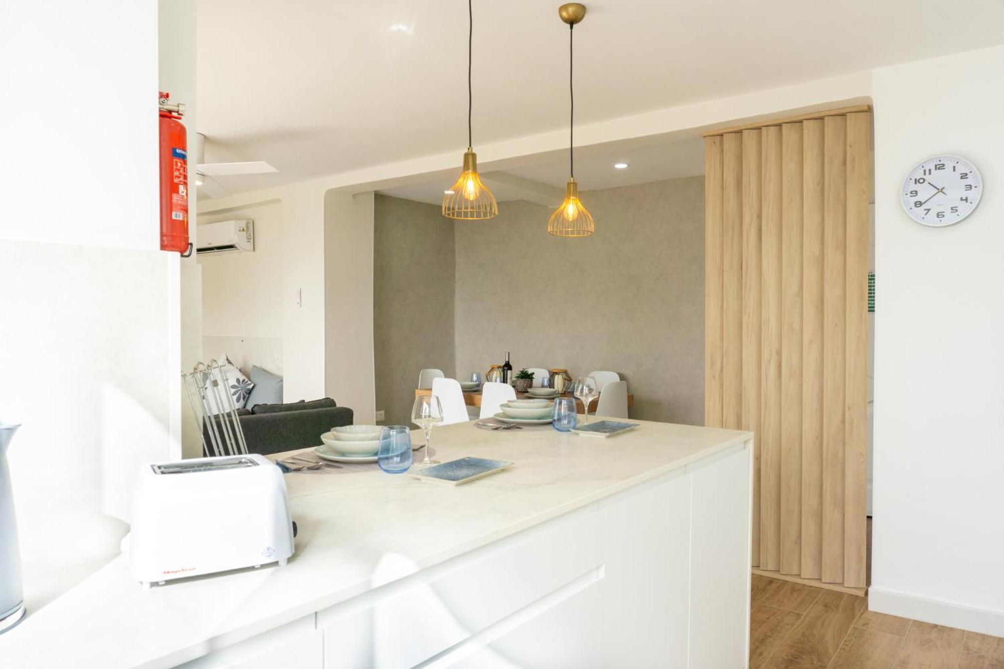 Sea Views Mendoza Apartment