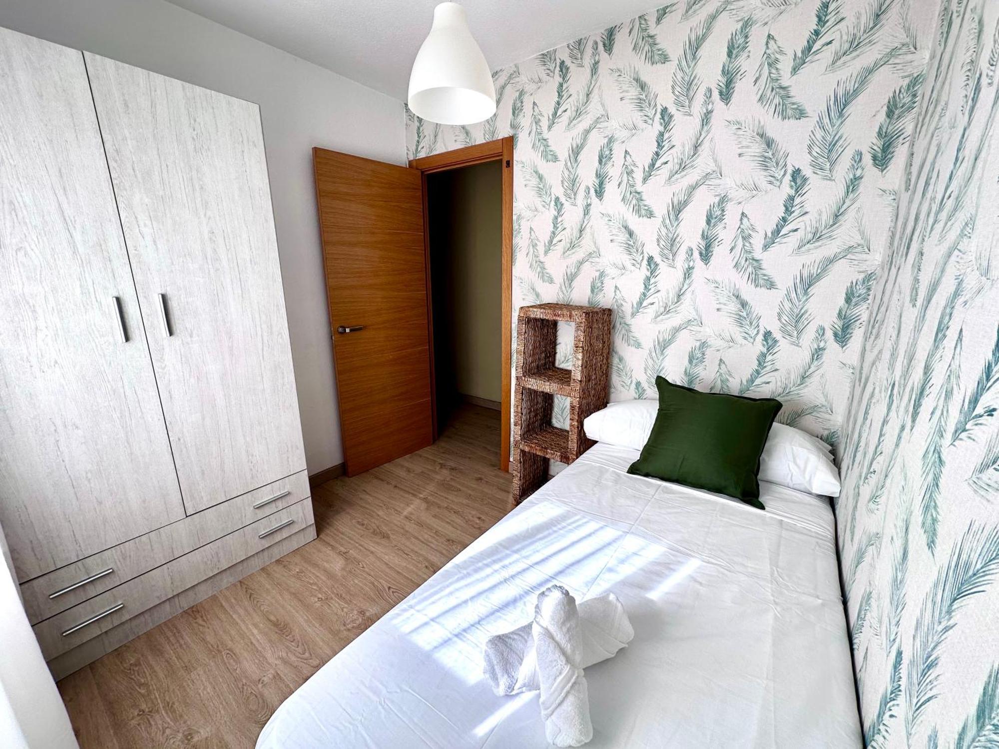 Exclusivo En Avenida Ortega Y Gasset * Malaga
