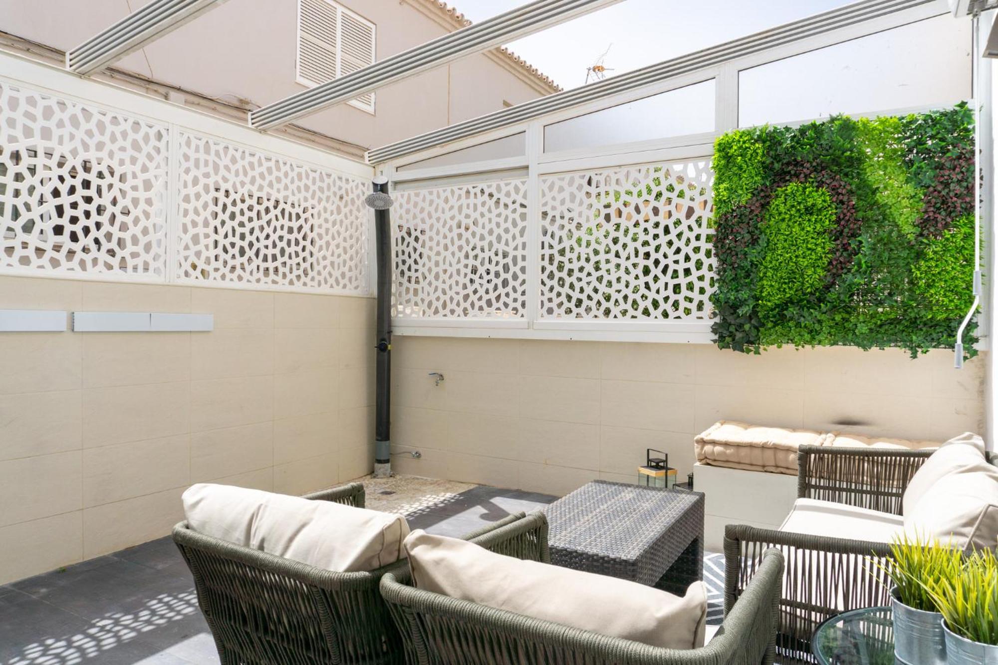 Chalet En Primera Linea De Playa Apartment Malaga