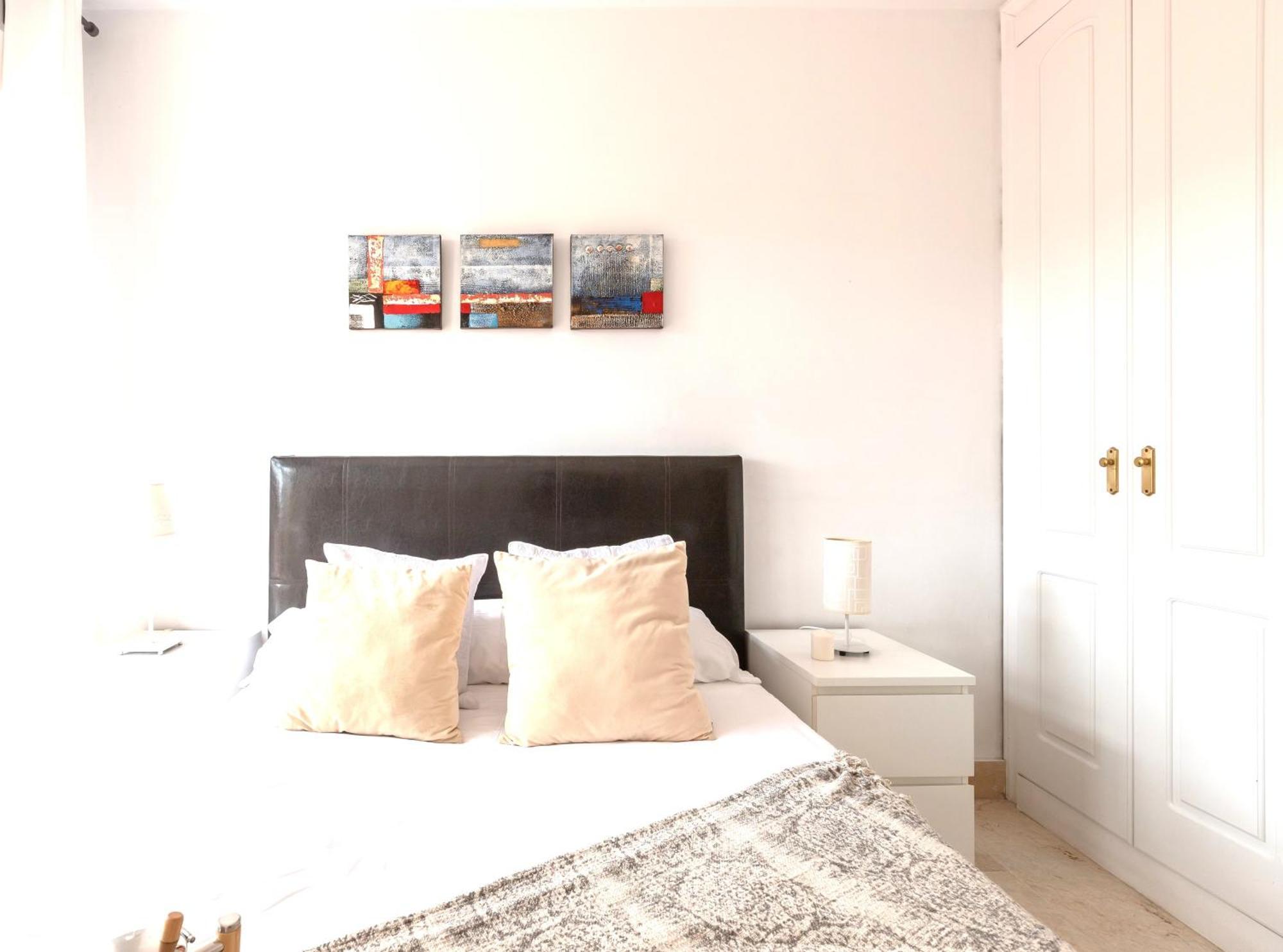 Teatinos Apartment Malaga