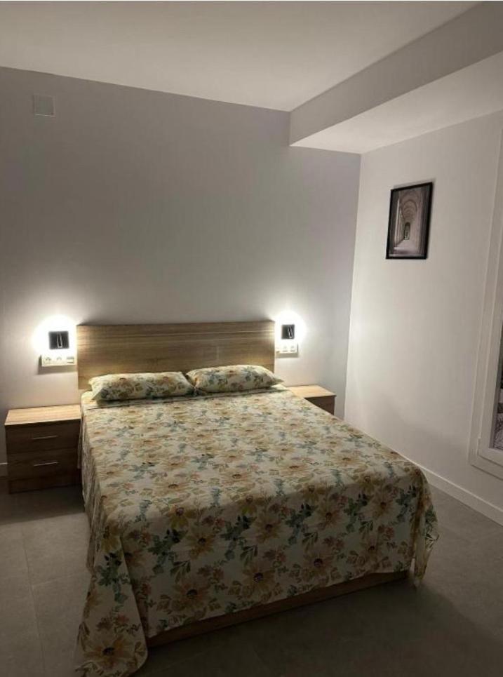 Apartment Estupendo Piso A 5 Min De La Estacion De Bus Y Tren Maria Zambrano *