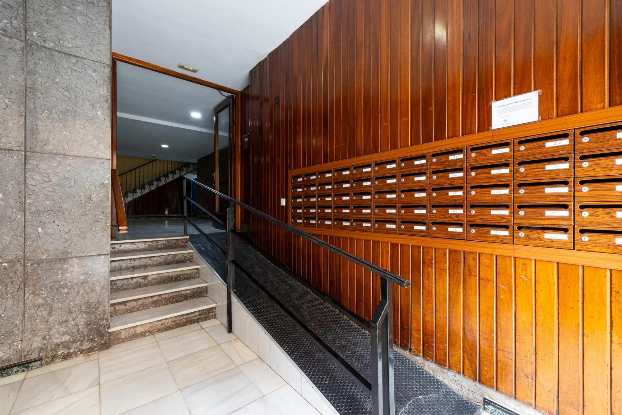 H2m Marmoles 3 & 2 Banos Con Balcon Apartment Malaga