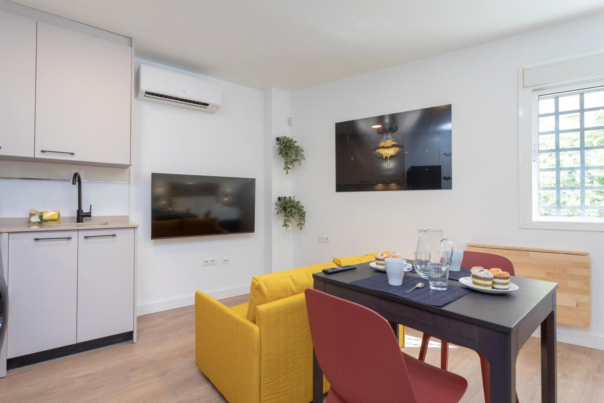 Estudio Con Encanto En Centro By Rent Me Apartment Malaga