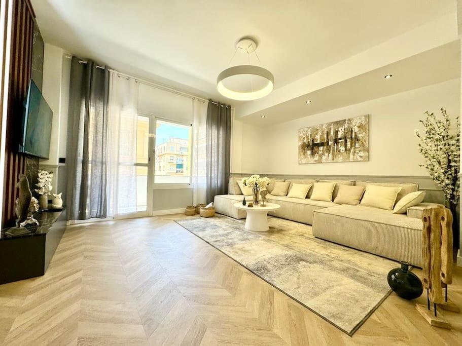 Apartment 4bd Soho Luxe Retreat Terrace 2bh & Ac Malaga
