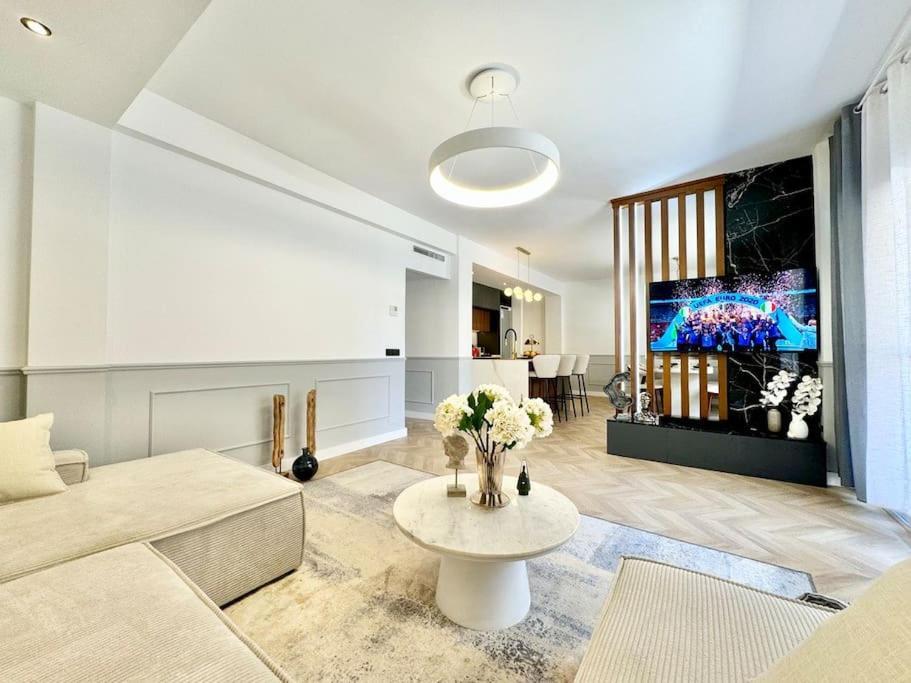 Apartment 4bd Soho Luxe Retreat Terrace 2bh & Ac